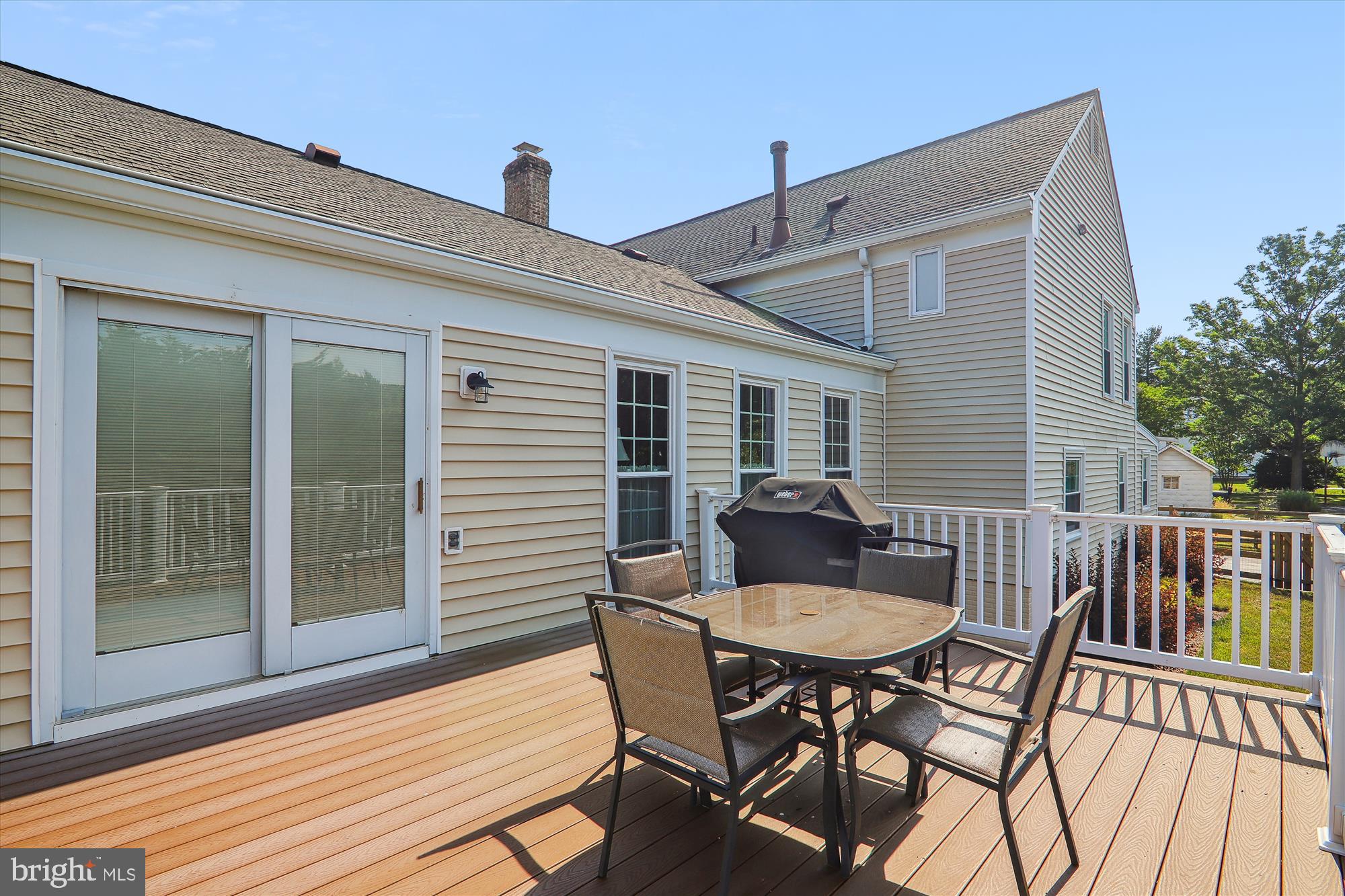 COUNTRYSIDE - Residential