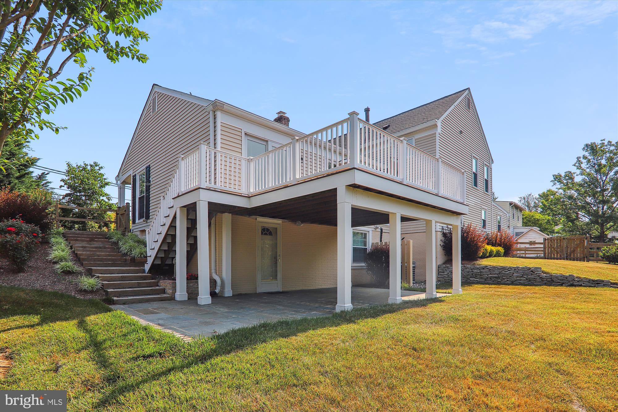 COUNTRYSIDE - Residential