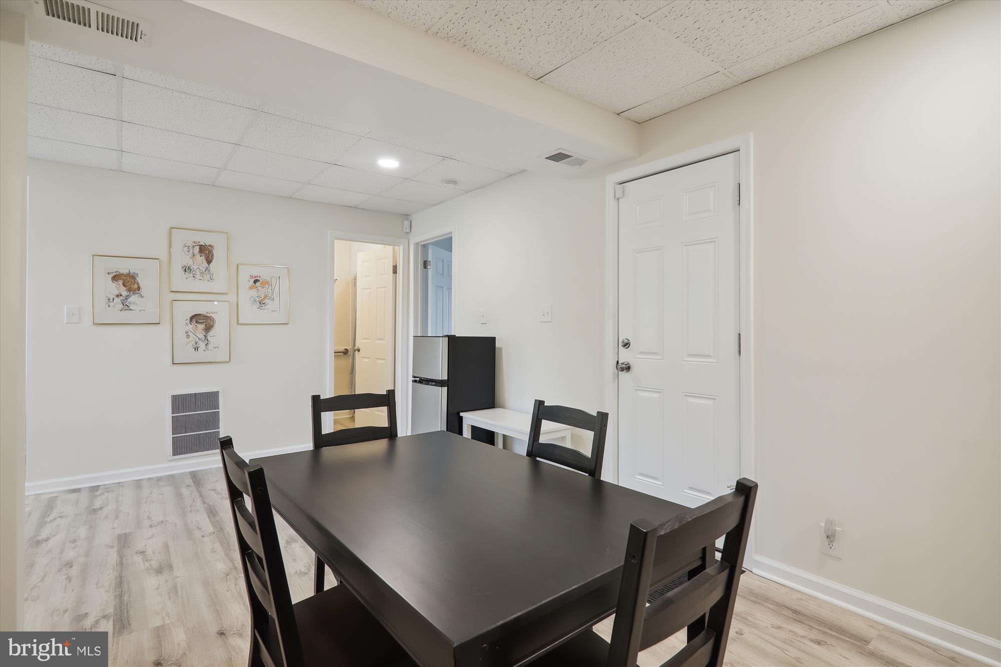 COUNTRYSIDE - Residential