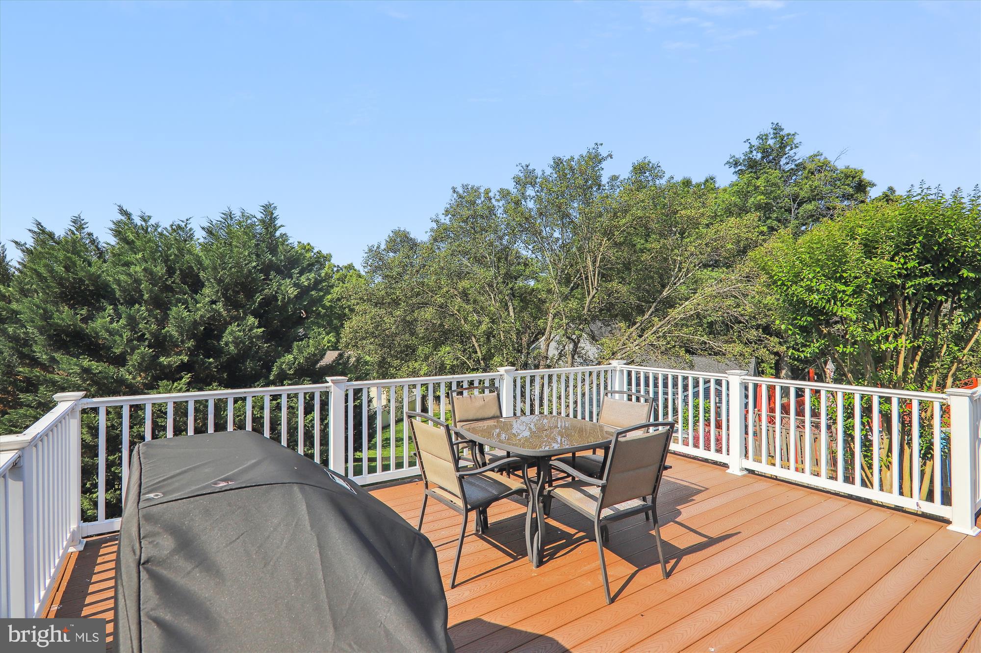 COUNTRYSIDE - Residential