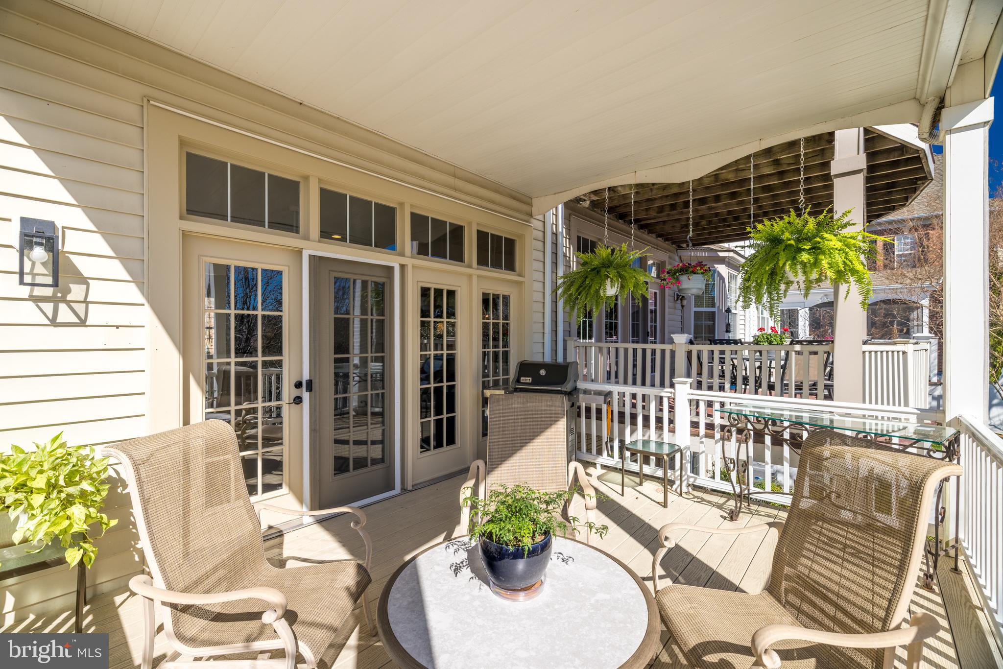 RIVER CREEK - Residential