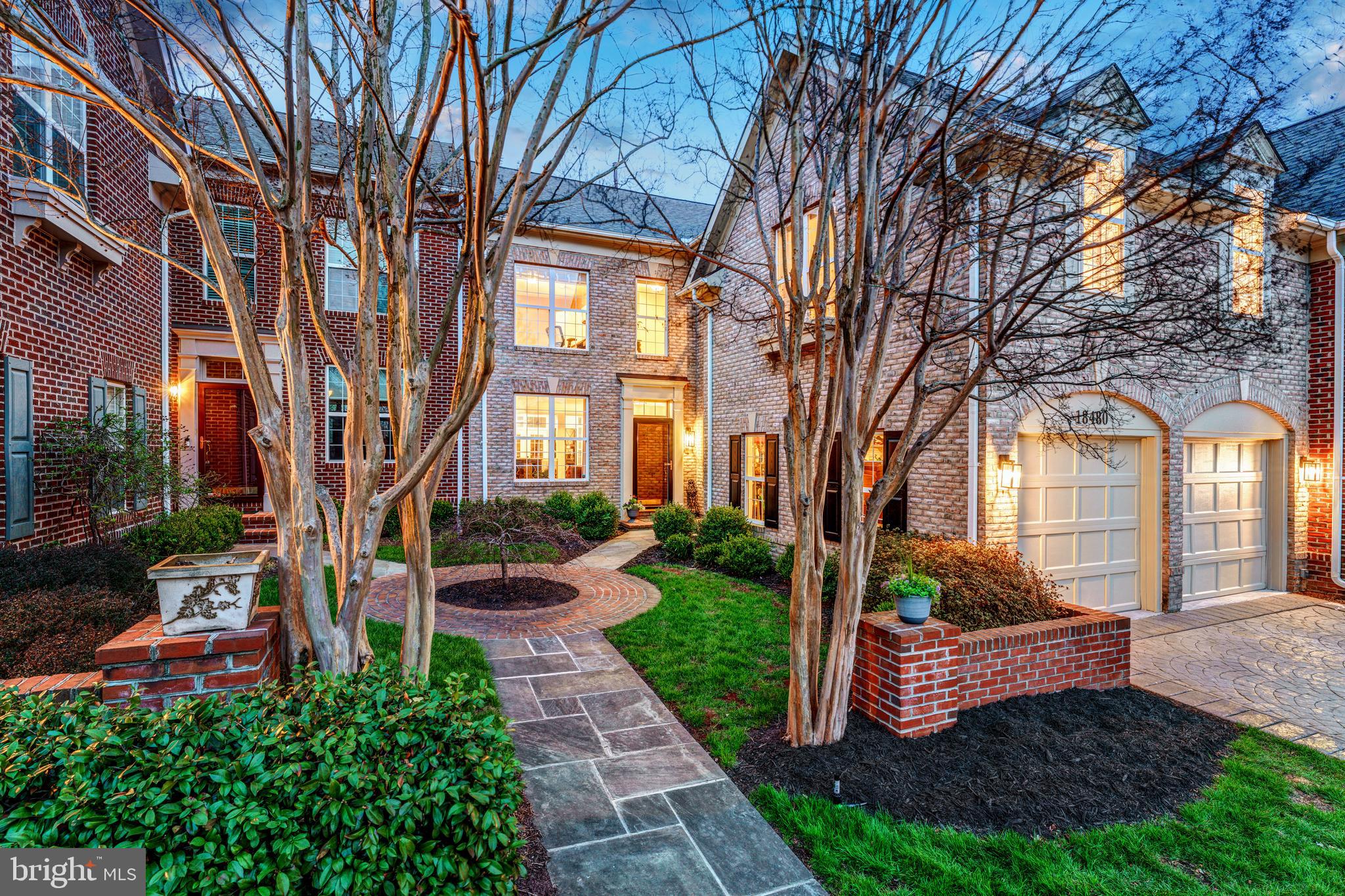 RIVER CREEK - Residential