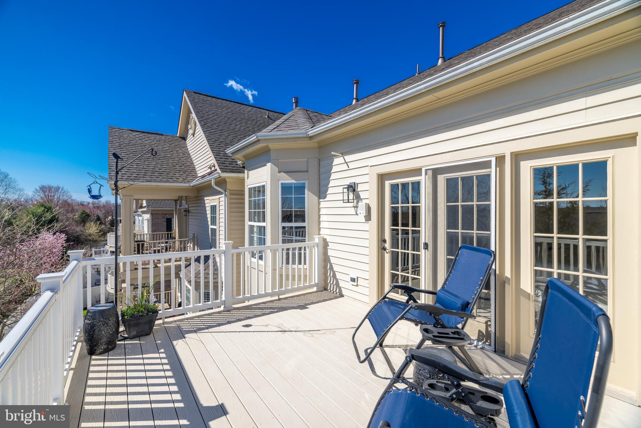 RIVER CREEK - Residential