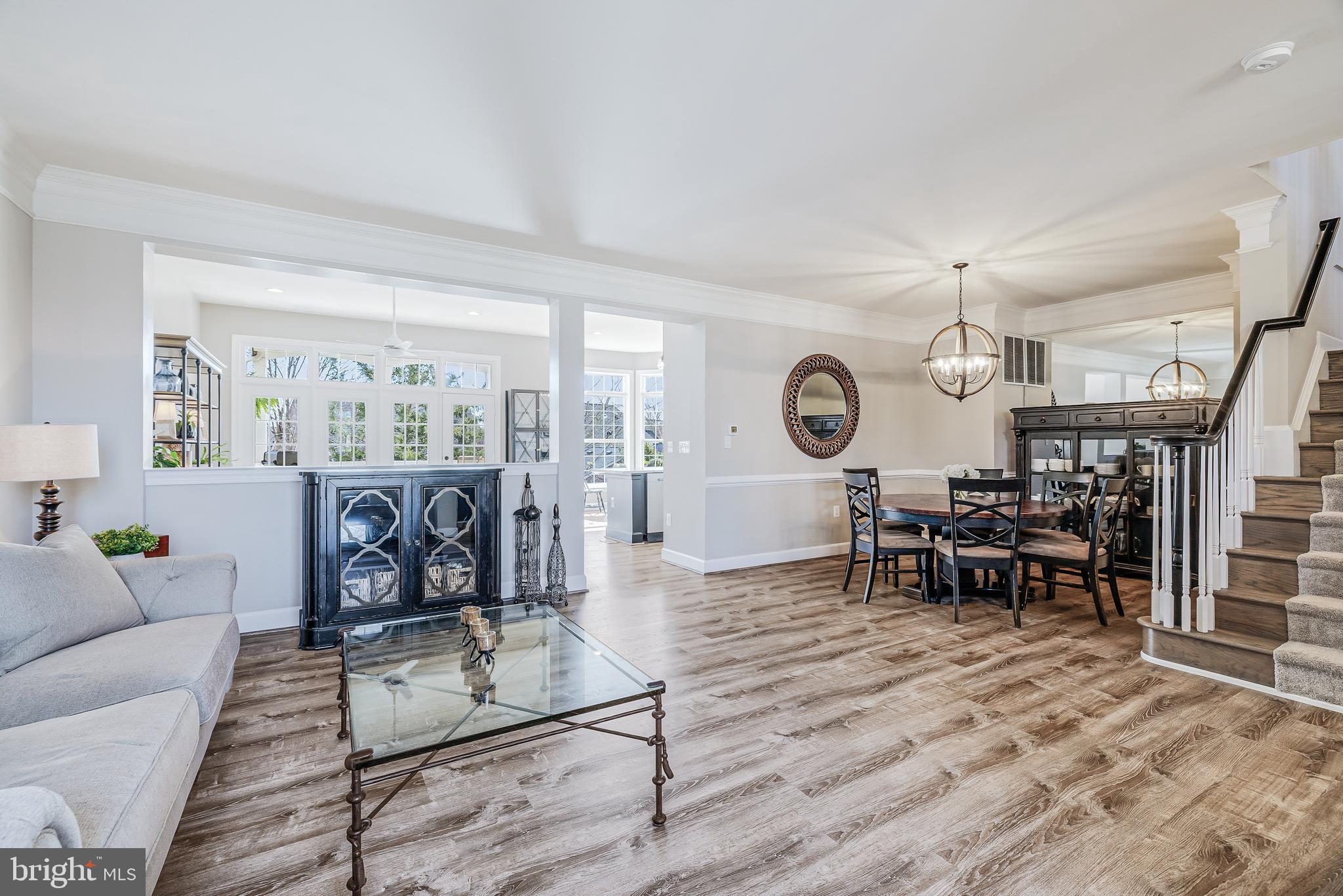 RIVER CREEK - Residential