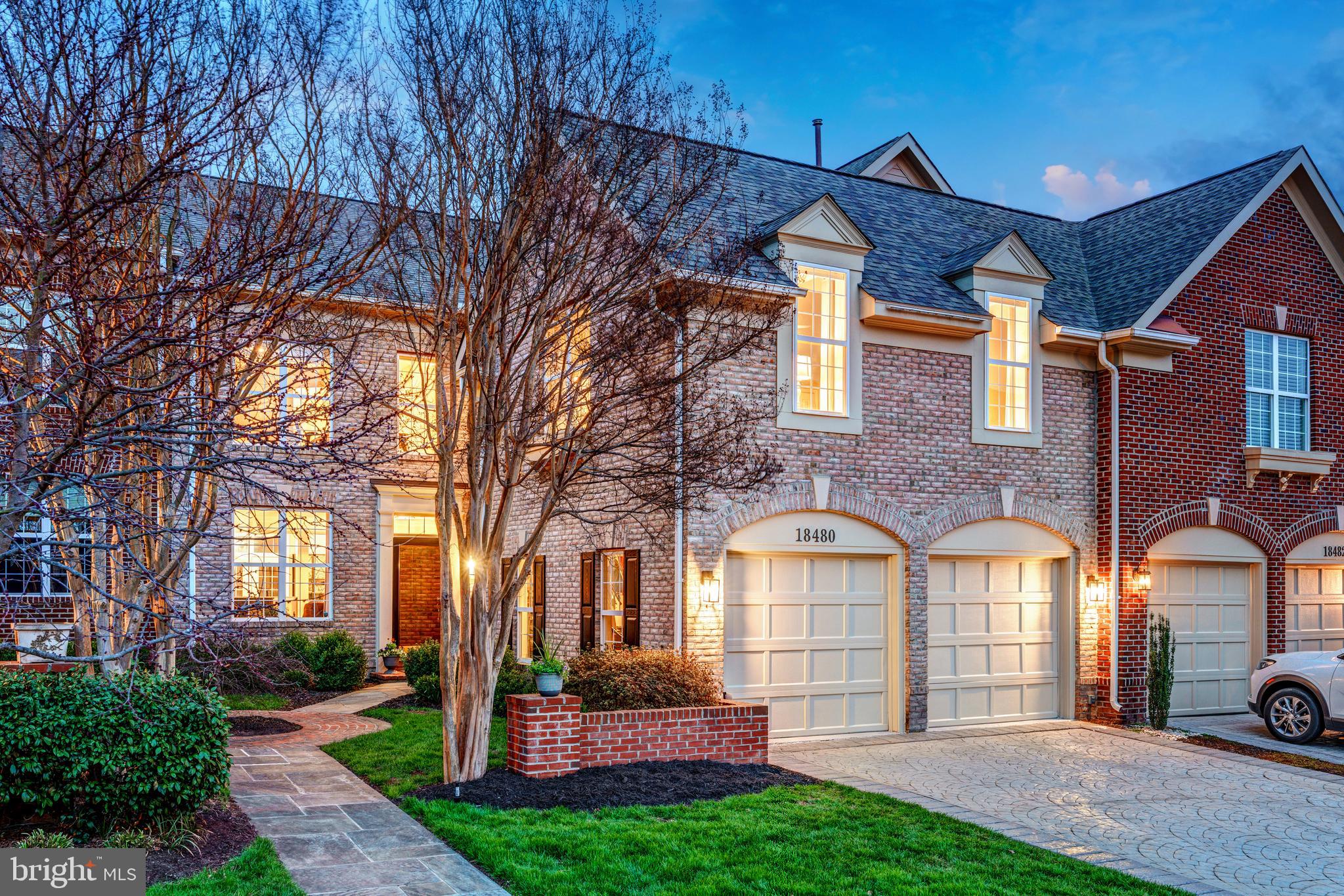 RIVER CREEK - Residential