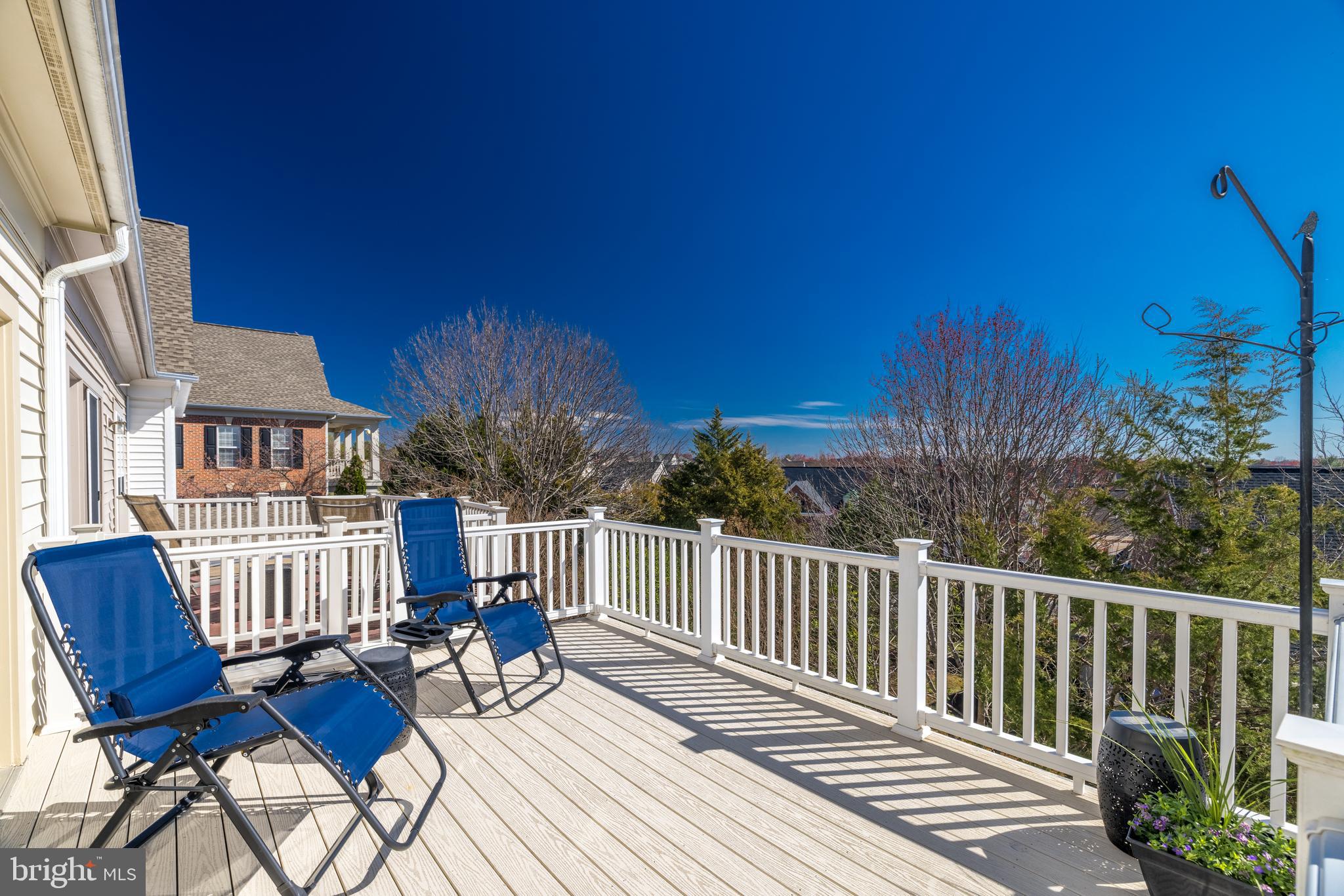 RIVER CREEK - Residential