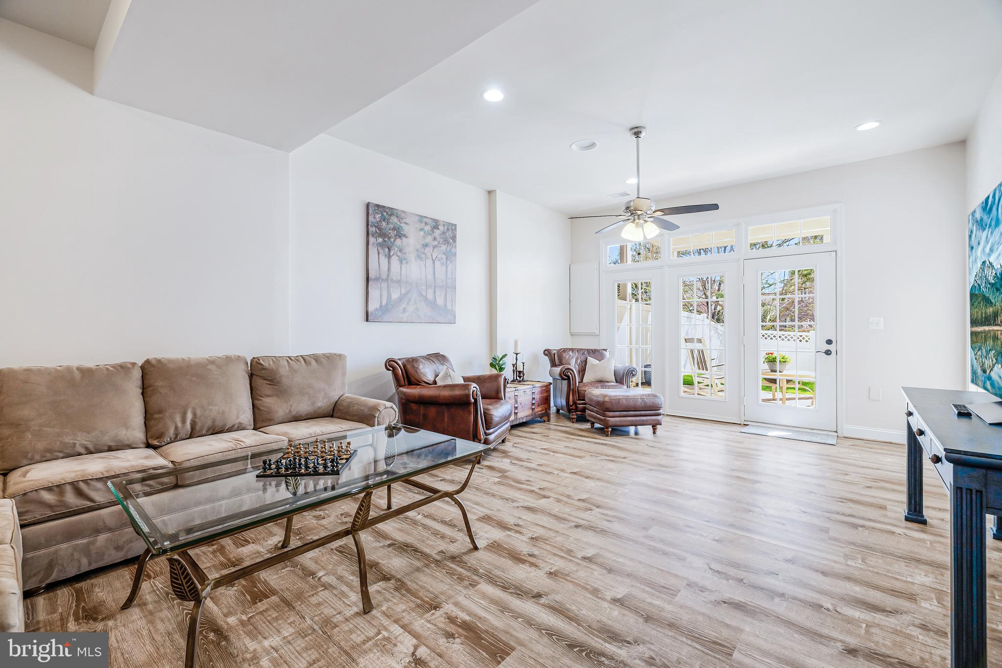 RIVER CREEK - Residential