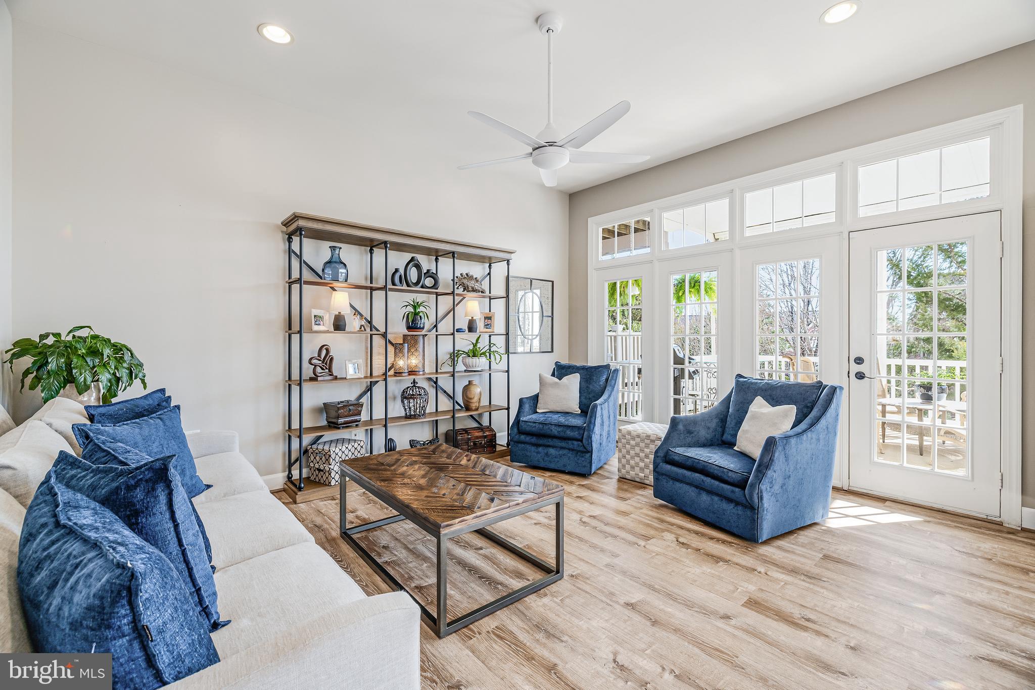 RIVER CREEK - Residential