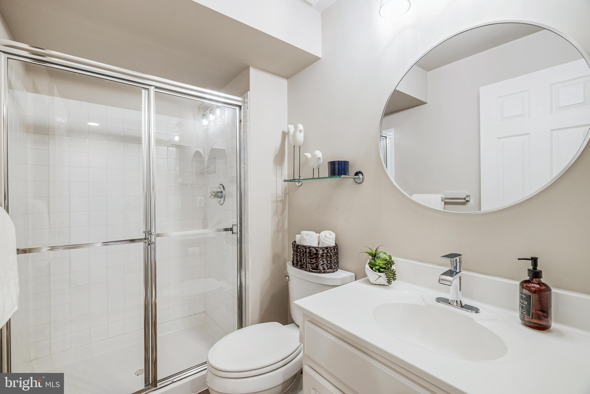 RIVER CREEK - Residential