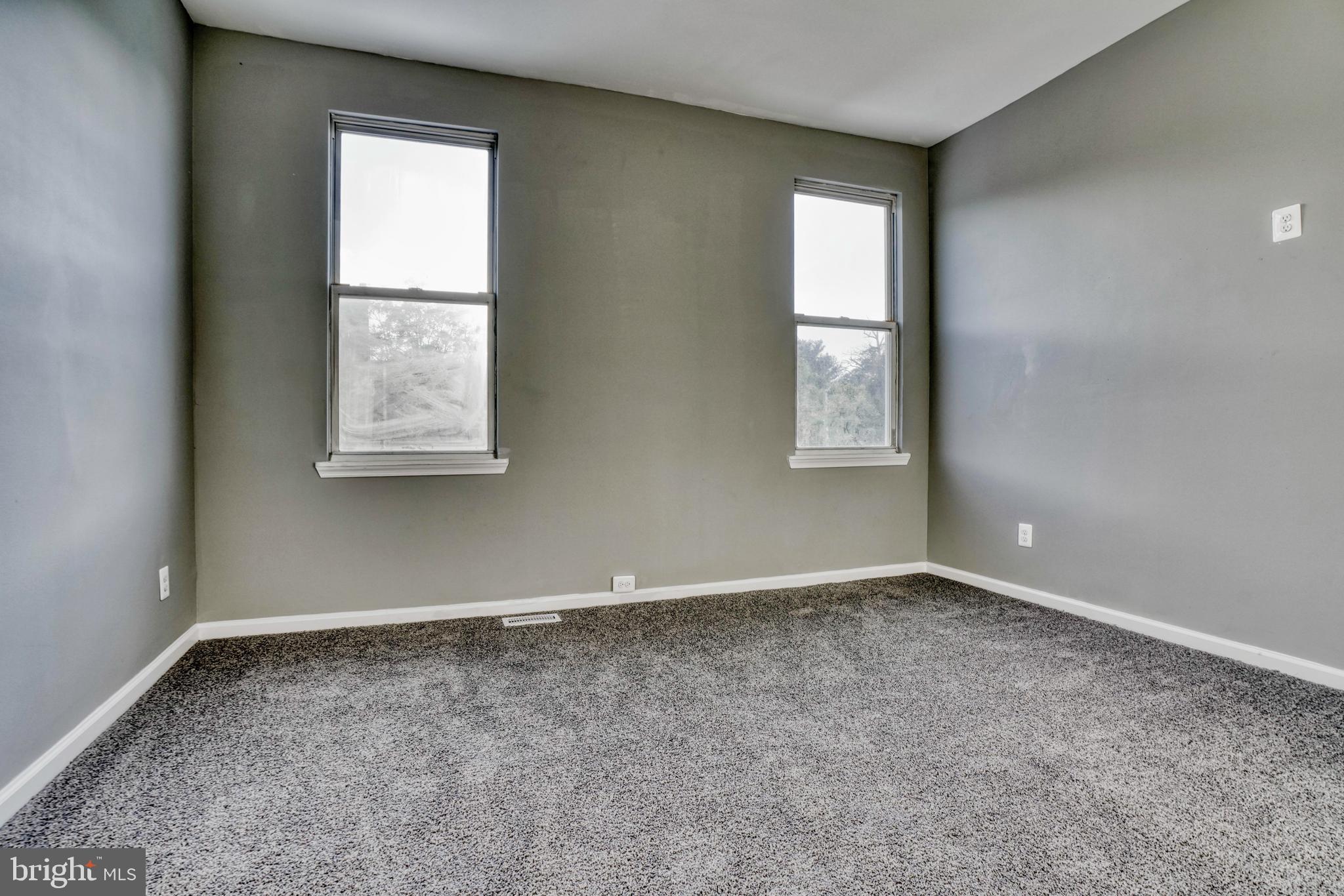 MONTEBELLO - Residential