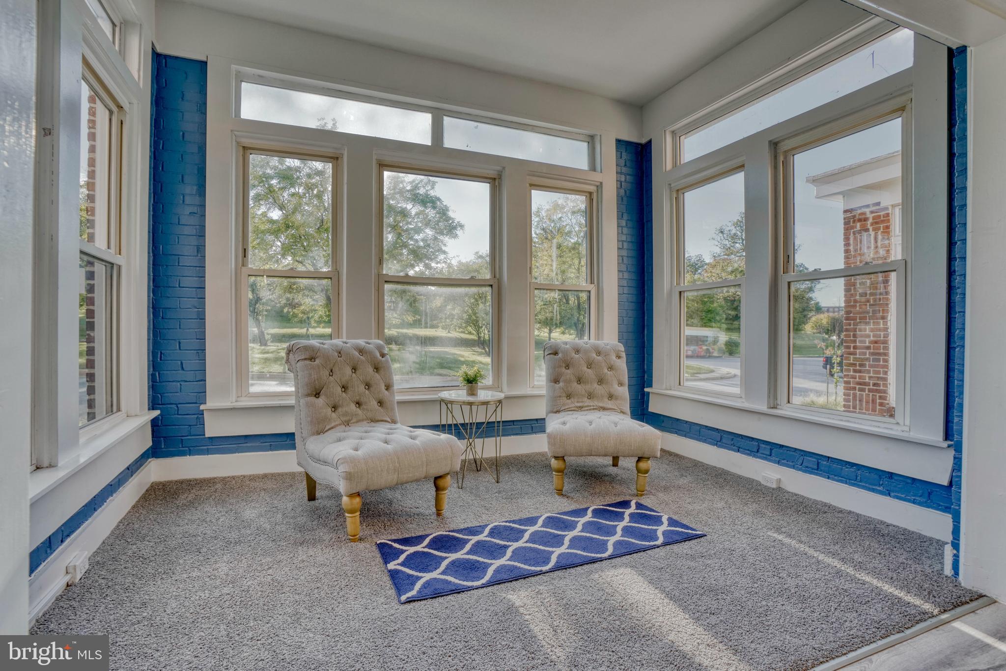 MONTEBELLO - Residential