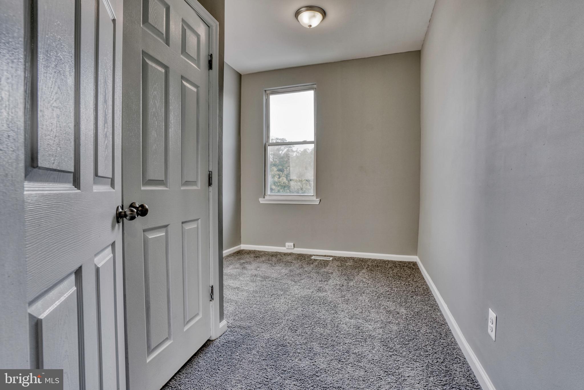 MONTEBELLO - Residential