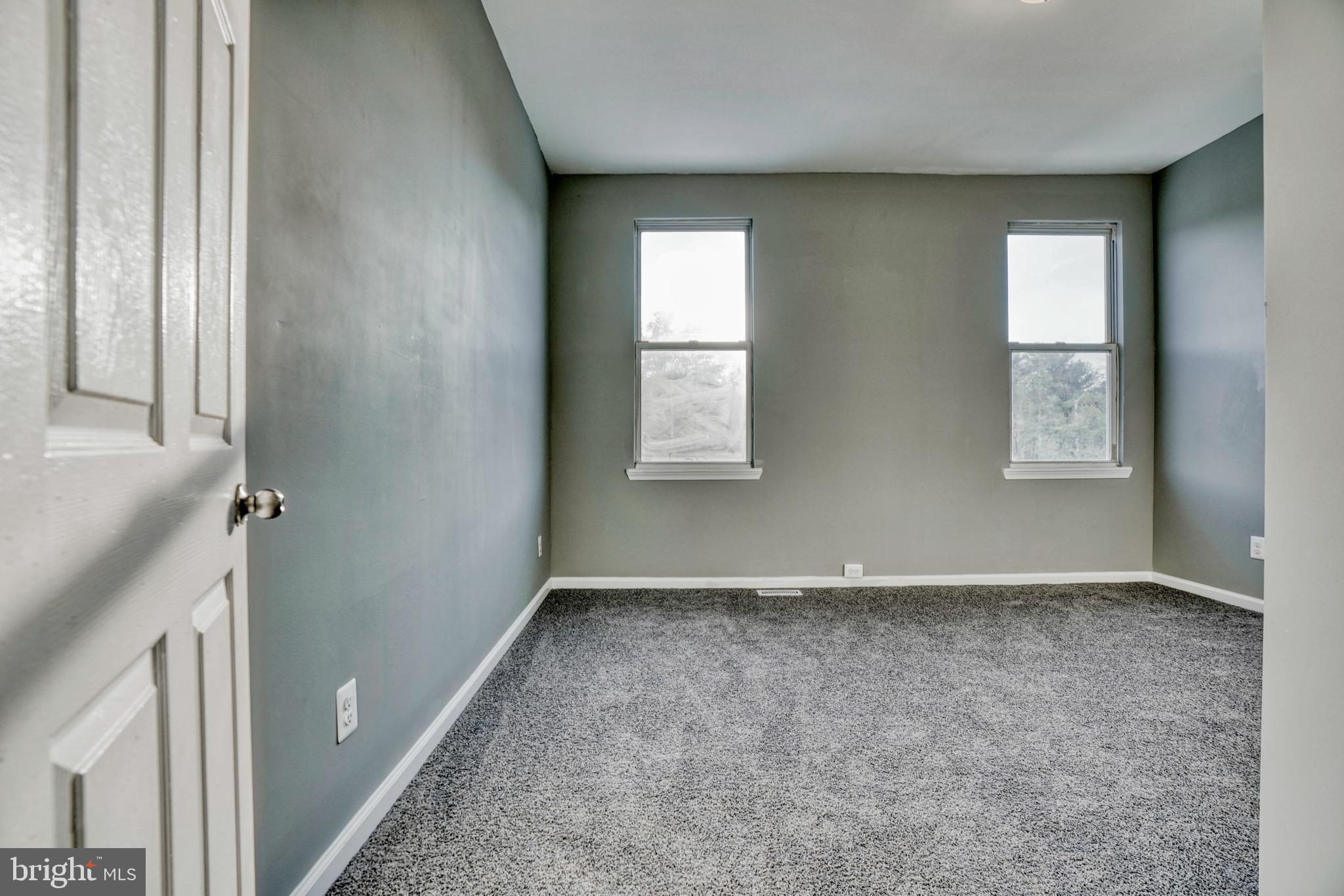 MONTEBELLO - Residential