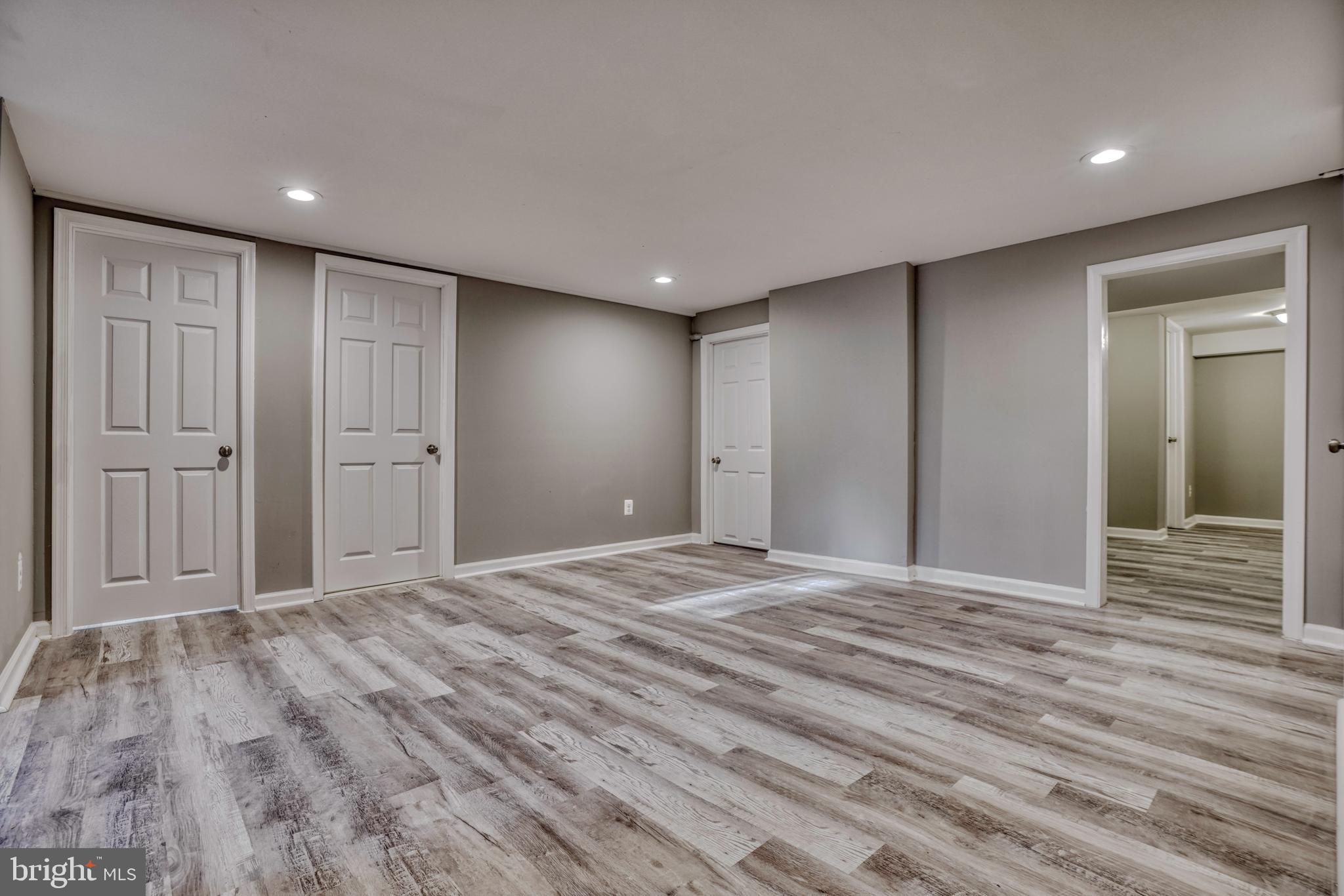 MONTEBELLO - Residential