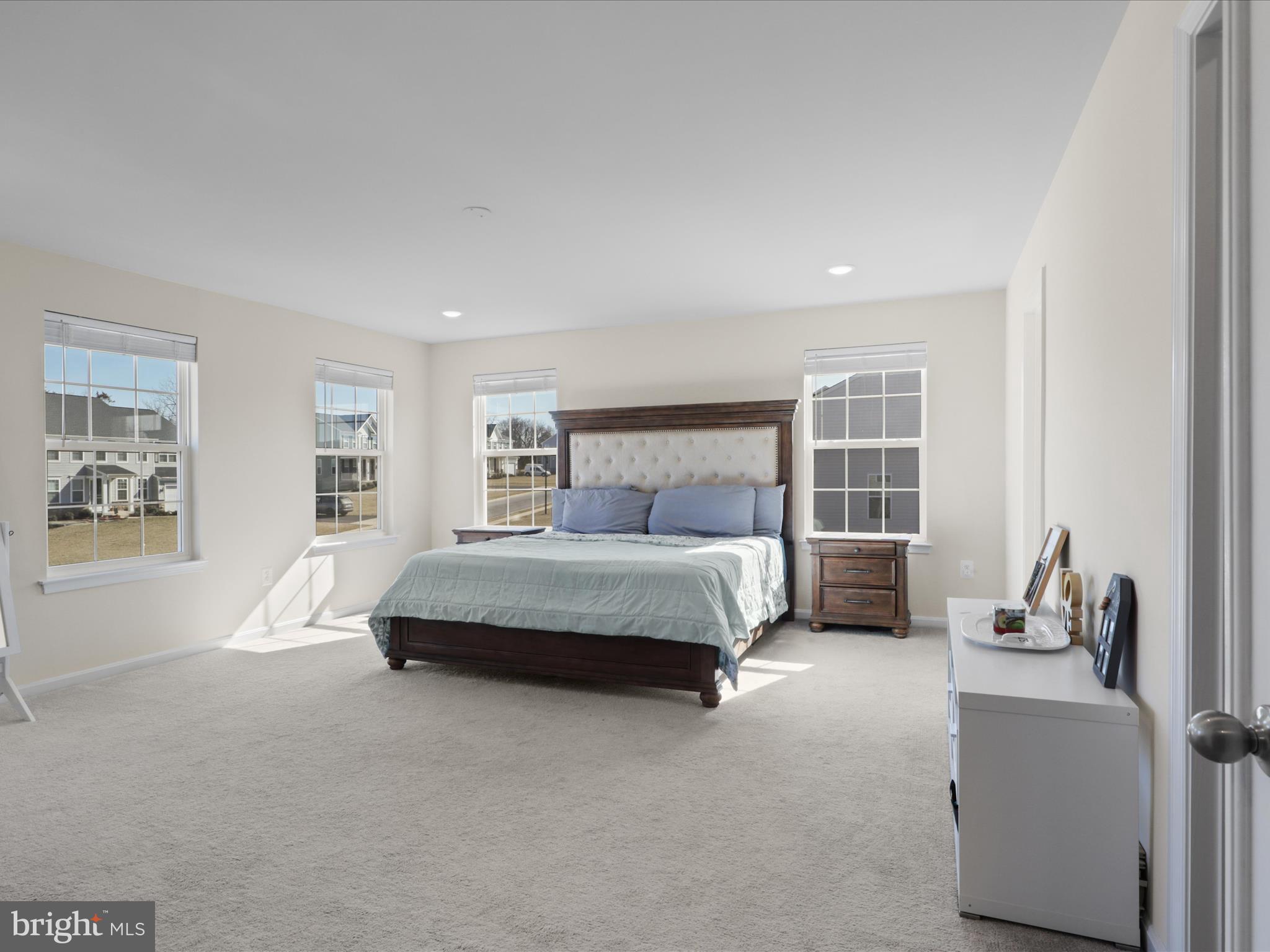 NORTH RIDGE - Residential