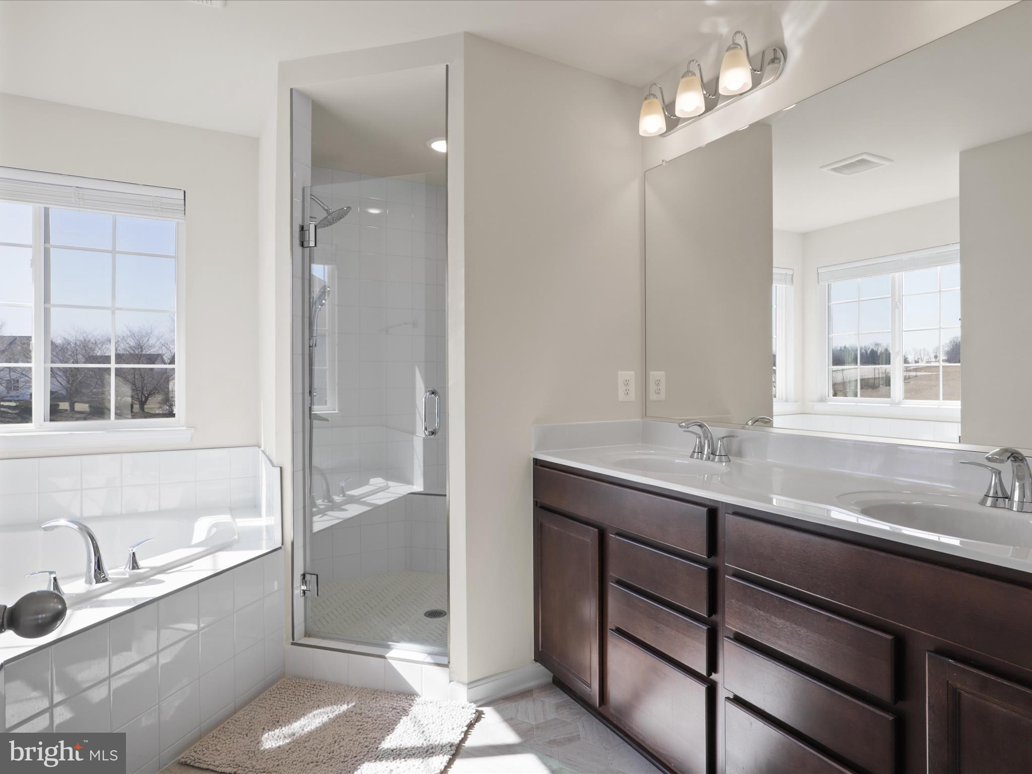 NORTH RIDGE - Residential