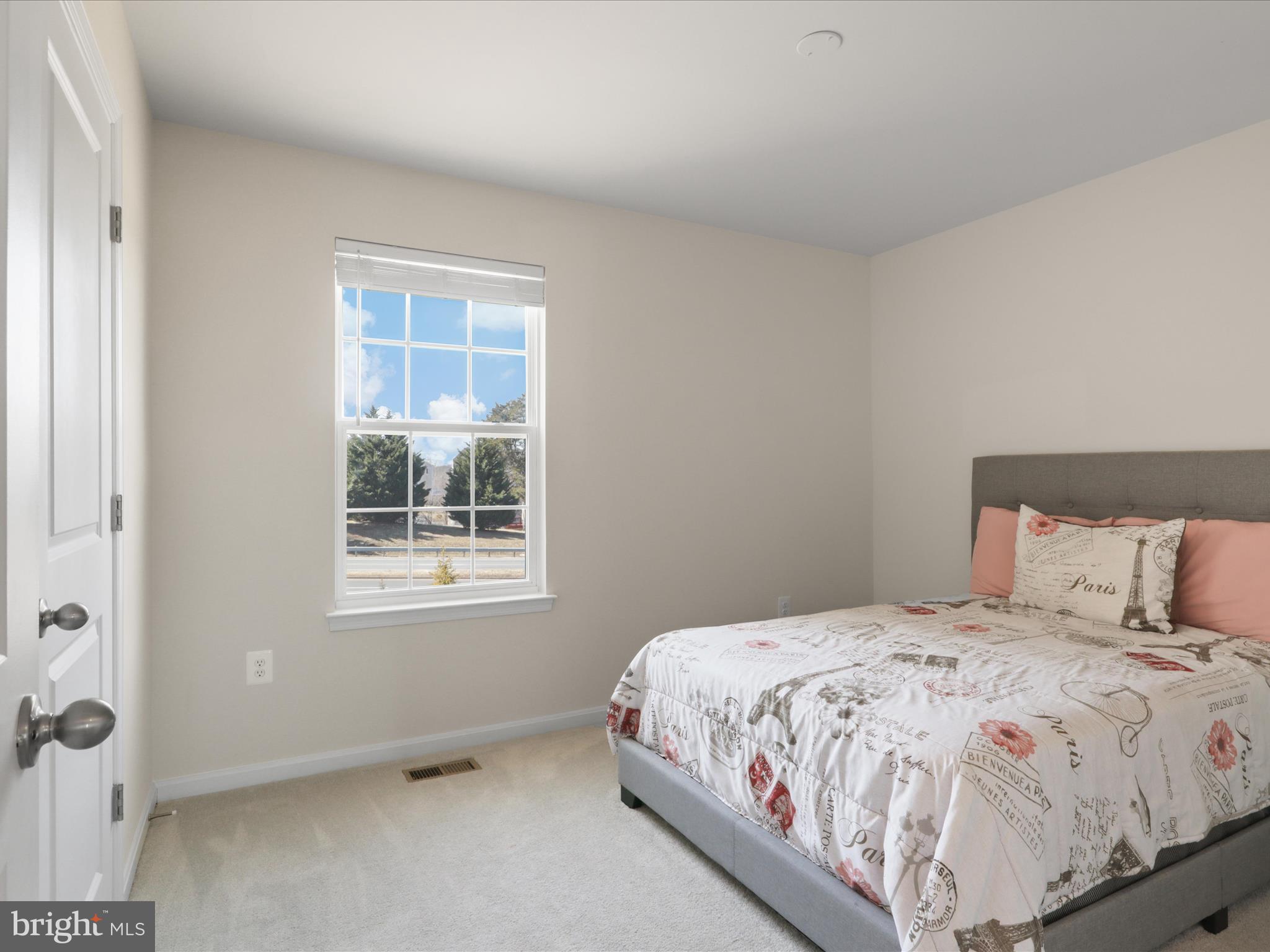 NORTH RIDGE - Residential