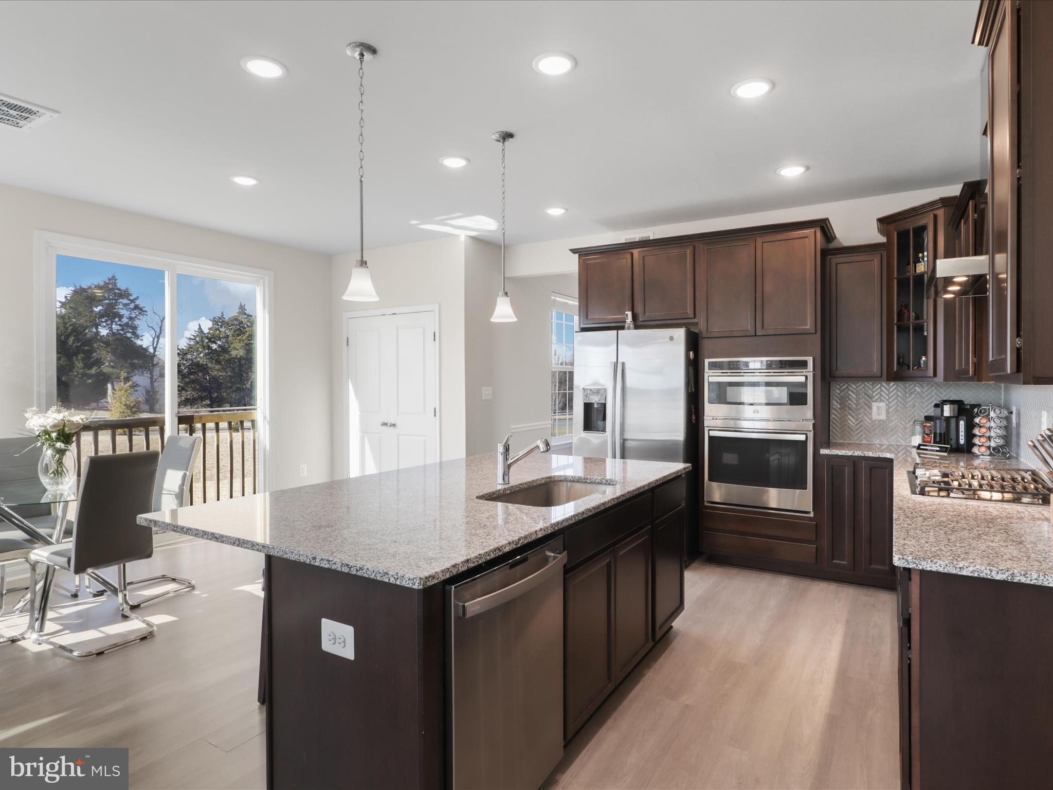 NORTH RIDGE - Residential