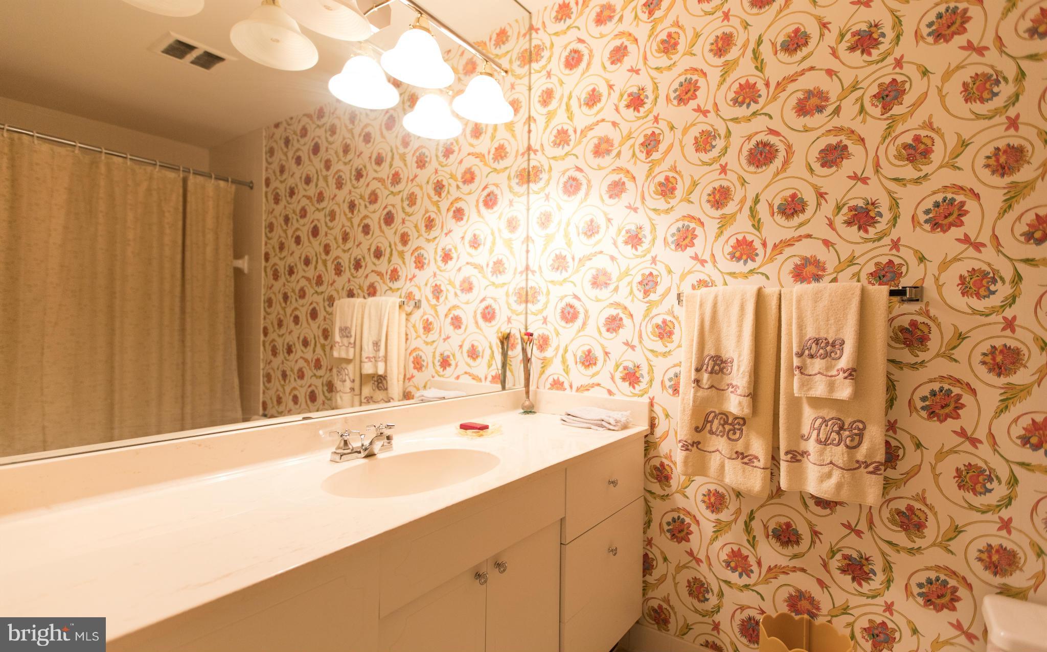 ONE SLADE - Residential