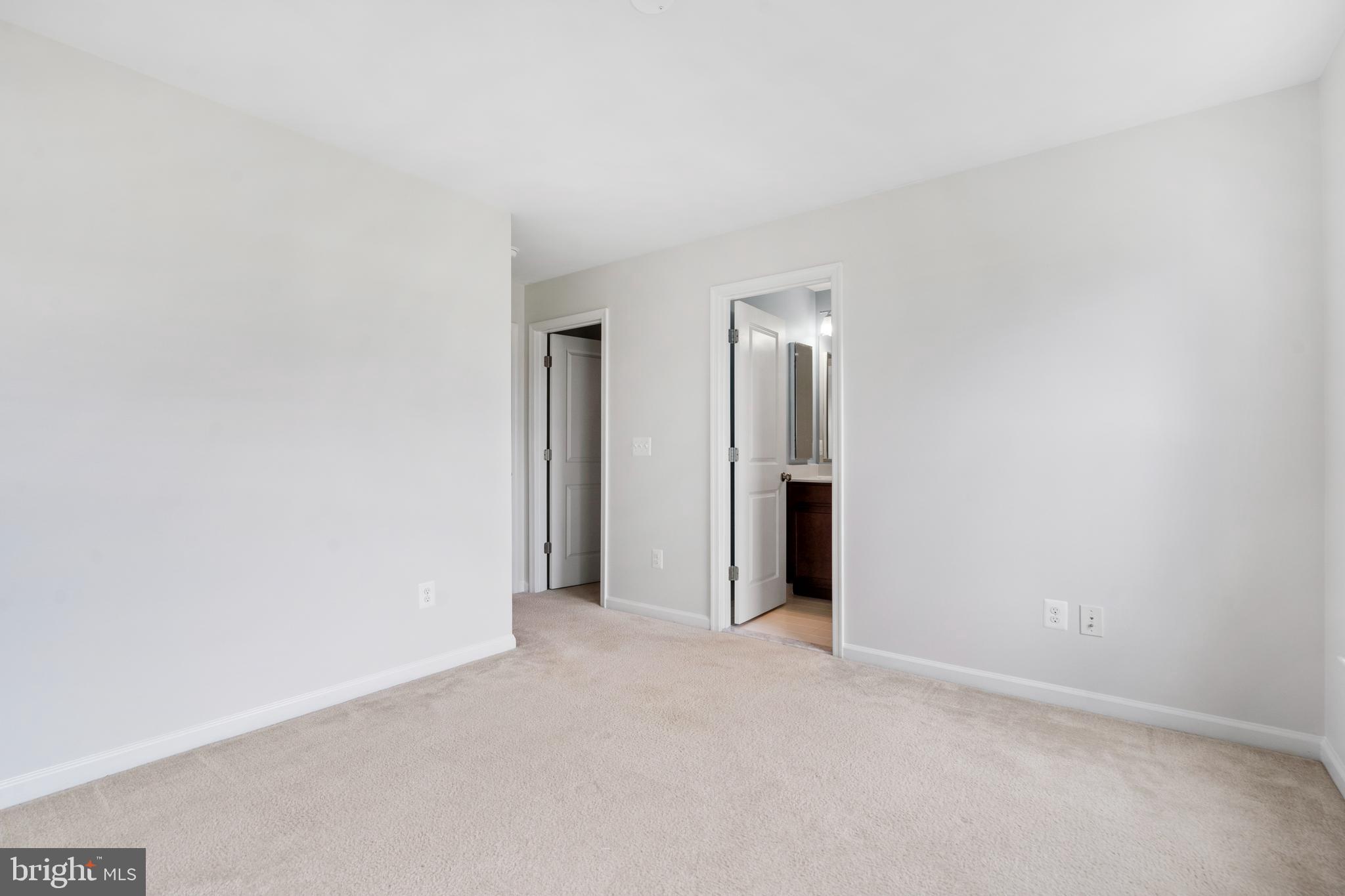 EASTVIEW AT STONE RIDGE - Residential Lease