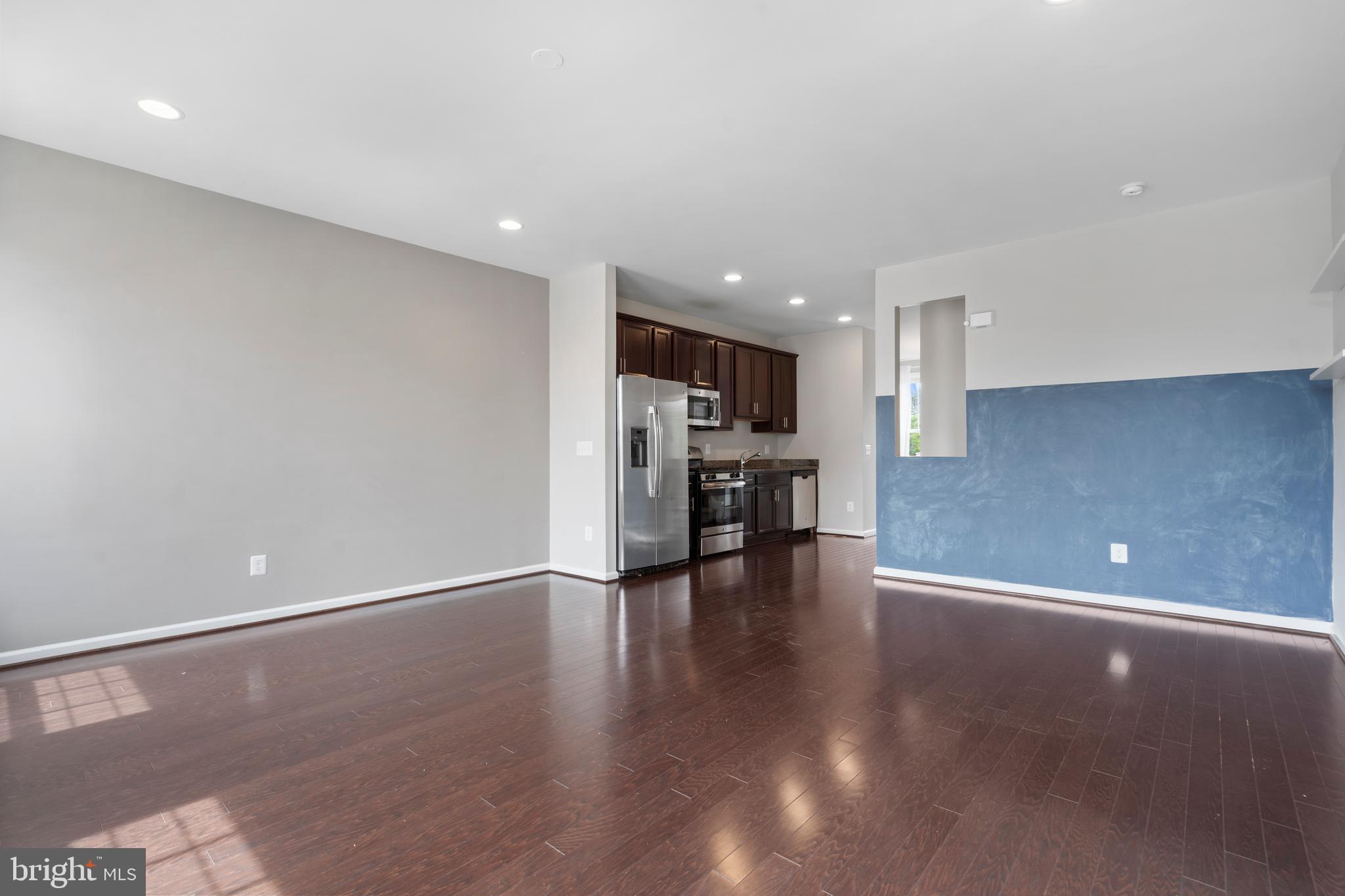 EASTVIEW AT STONE RIDGE - Residential Lease