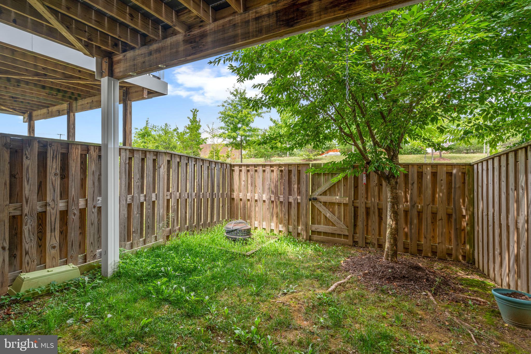 EASTVIEW AT STONE RIDGE - Residential Lease