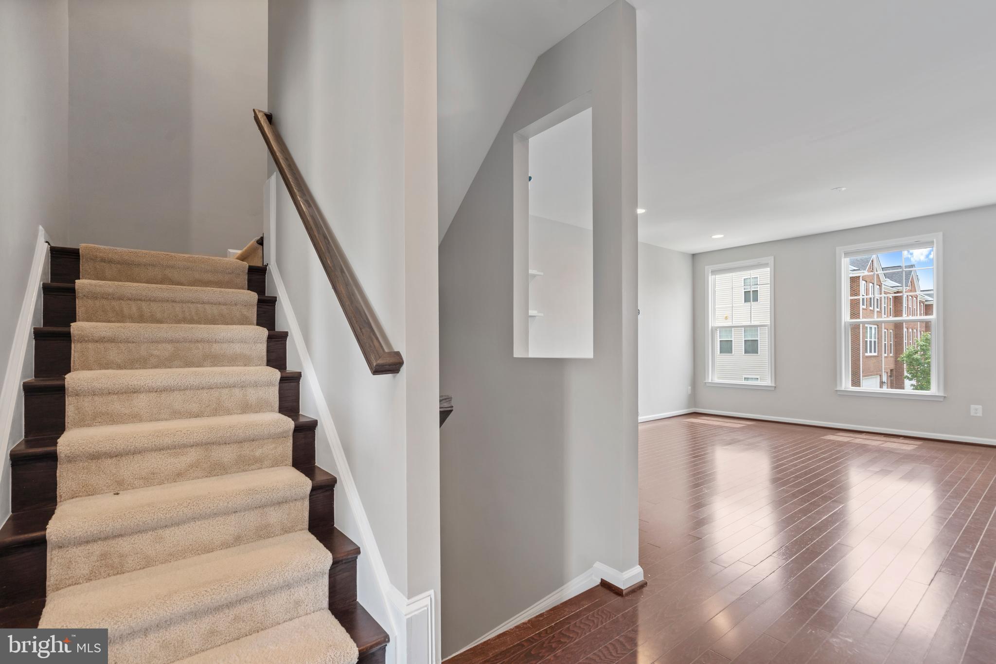 EASTVIEW AT STONE RIDGE - Residential Lease