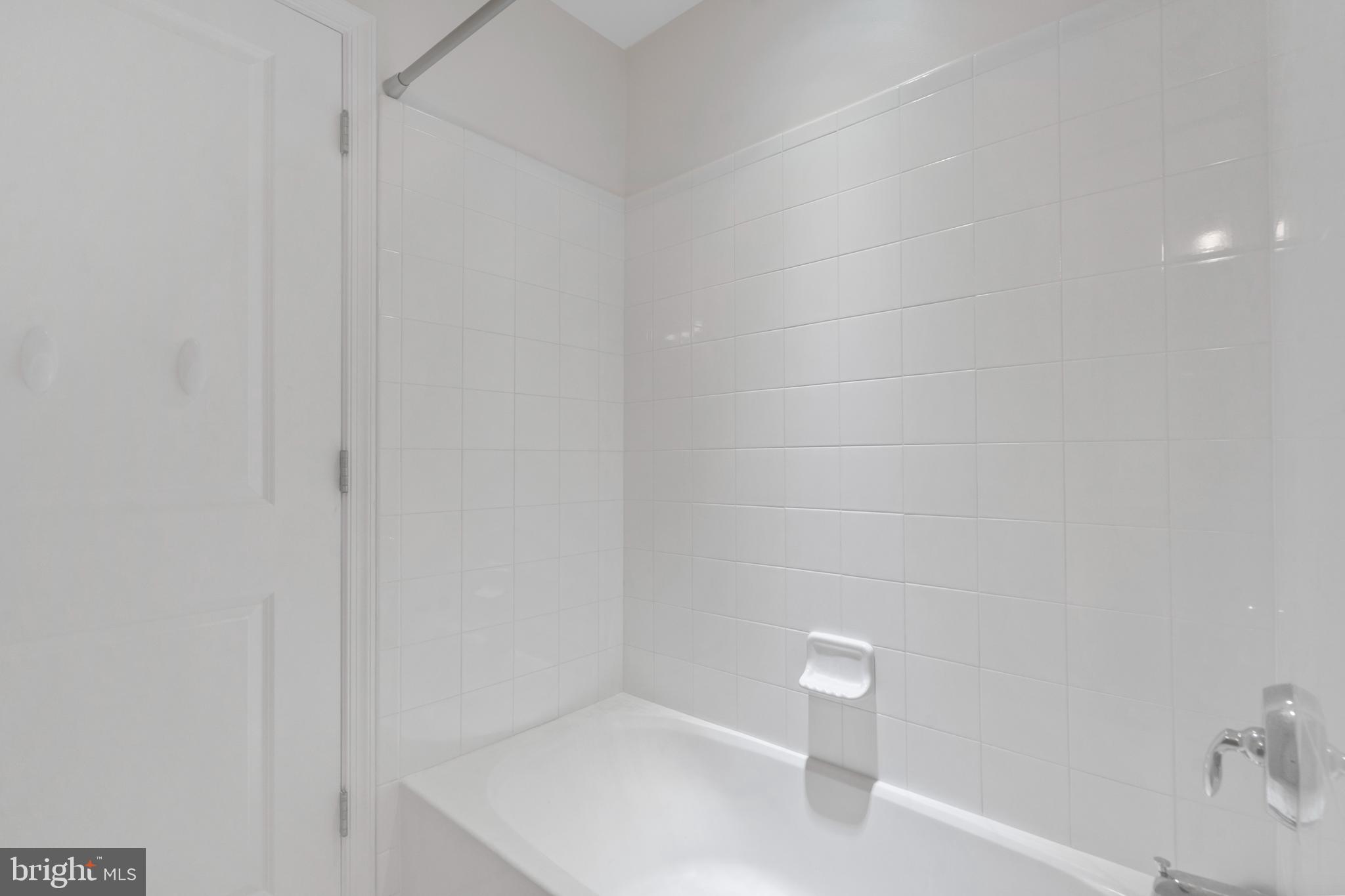 EASTVIEW AT STONE RIDGE - Residential Lease