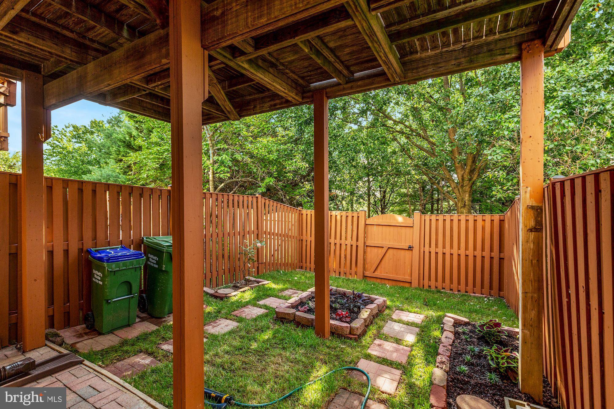 KINGSBROOKE - Residential