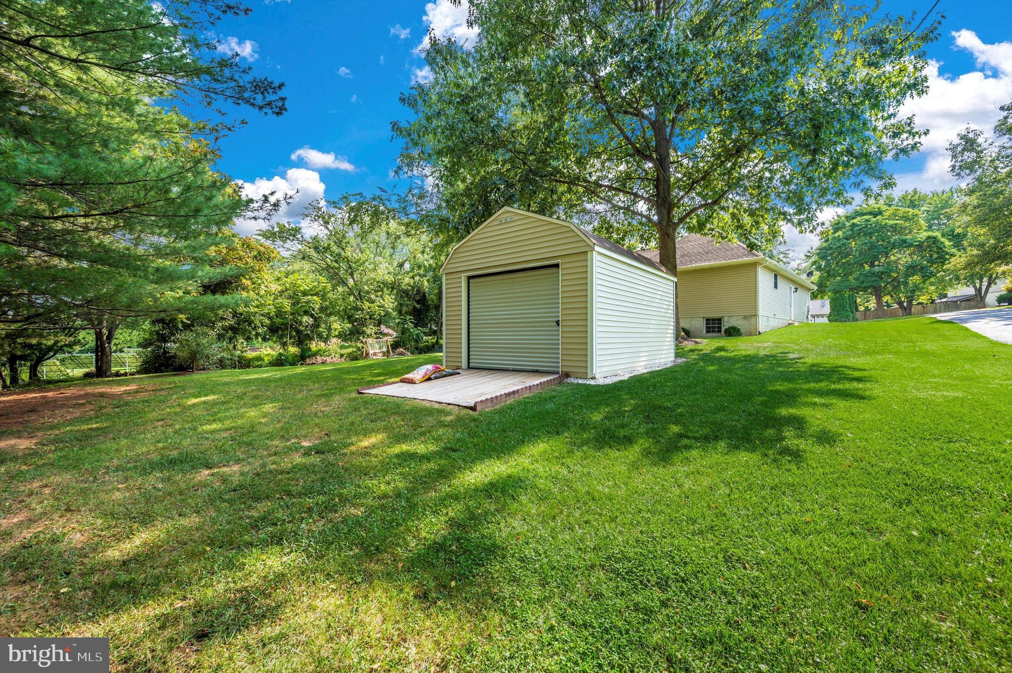 SPRING VALLEY - Residential