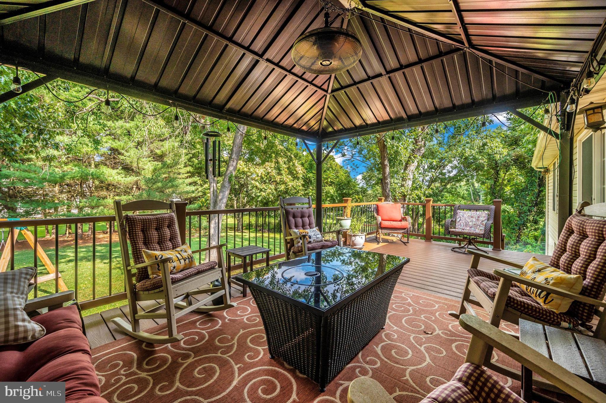 SPRING VALLEY - Residential