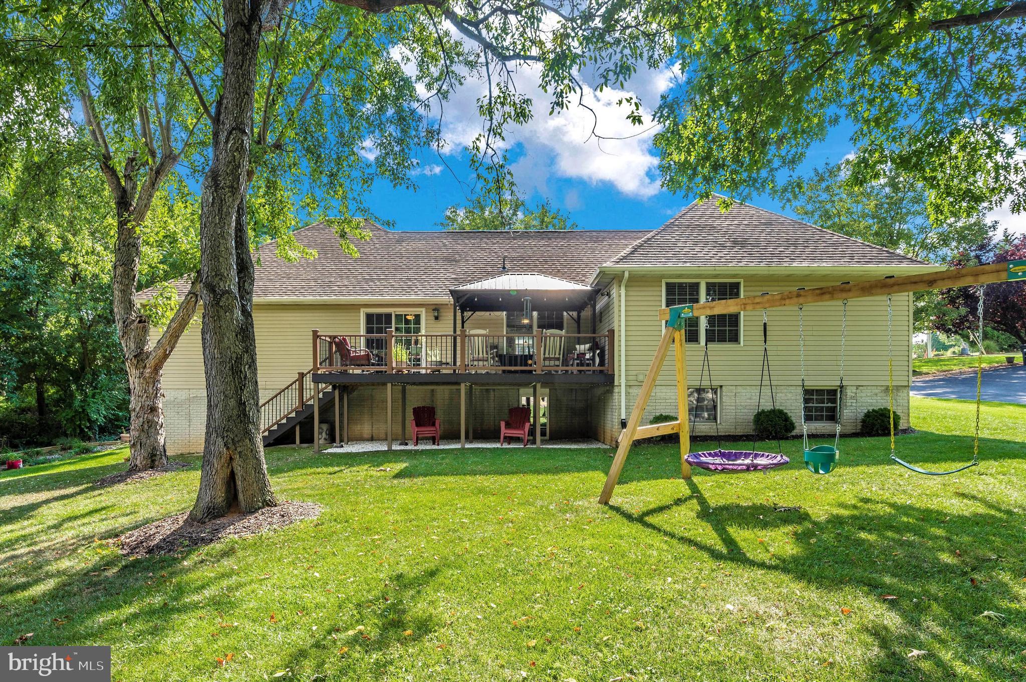 SPRING VALLEY - Residential