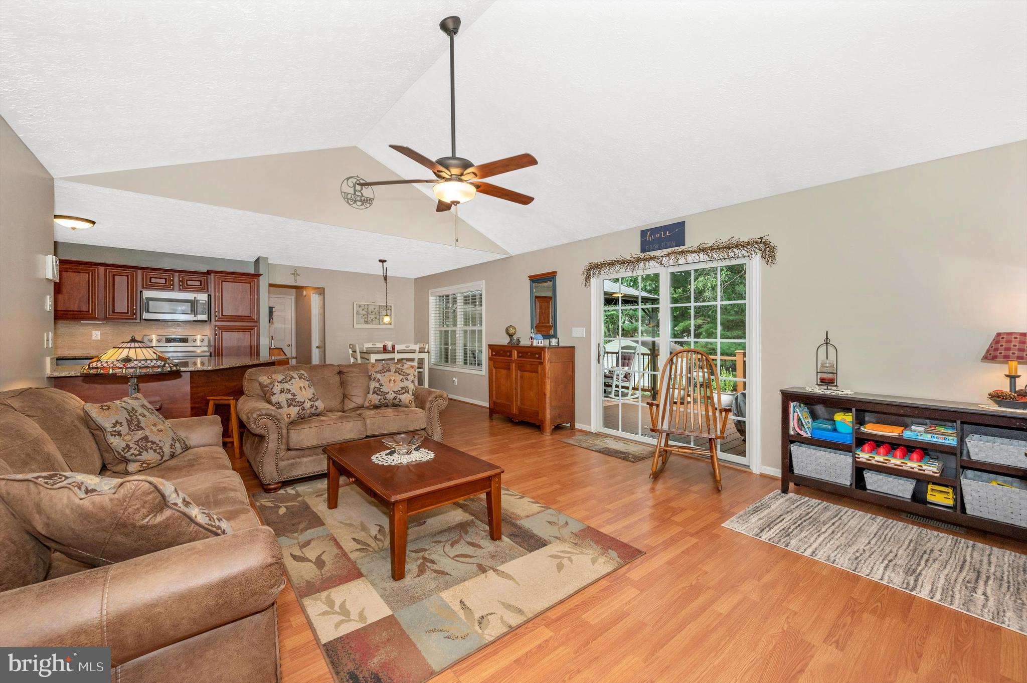 SPRING VALLEY - Residential