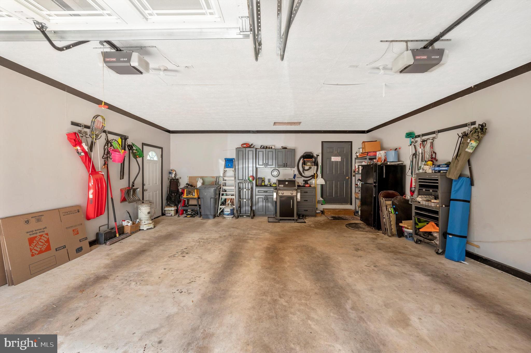 SPRING VALLEY - Residential