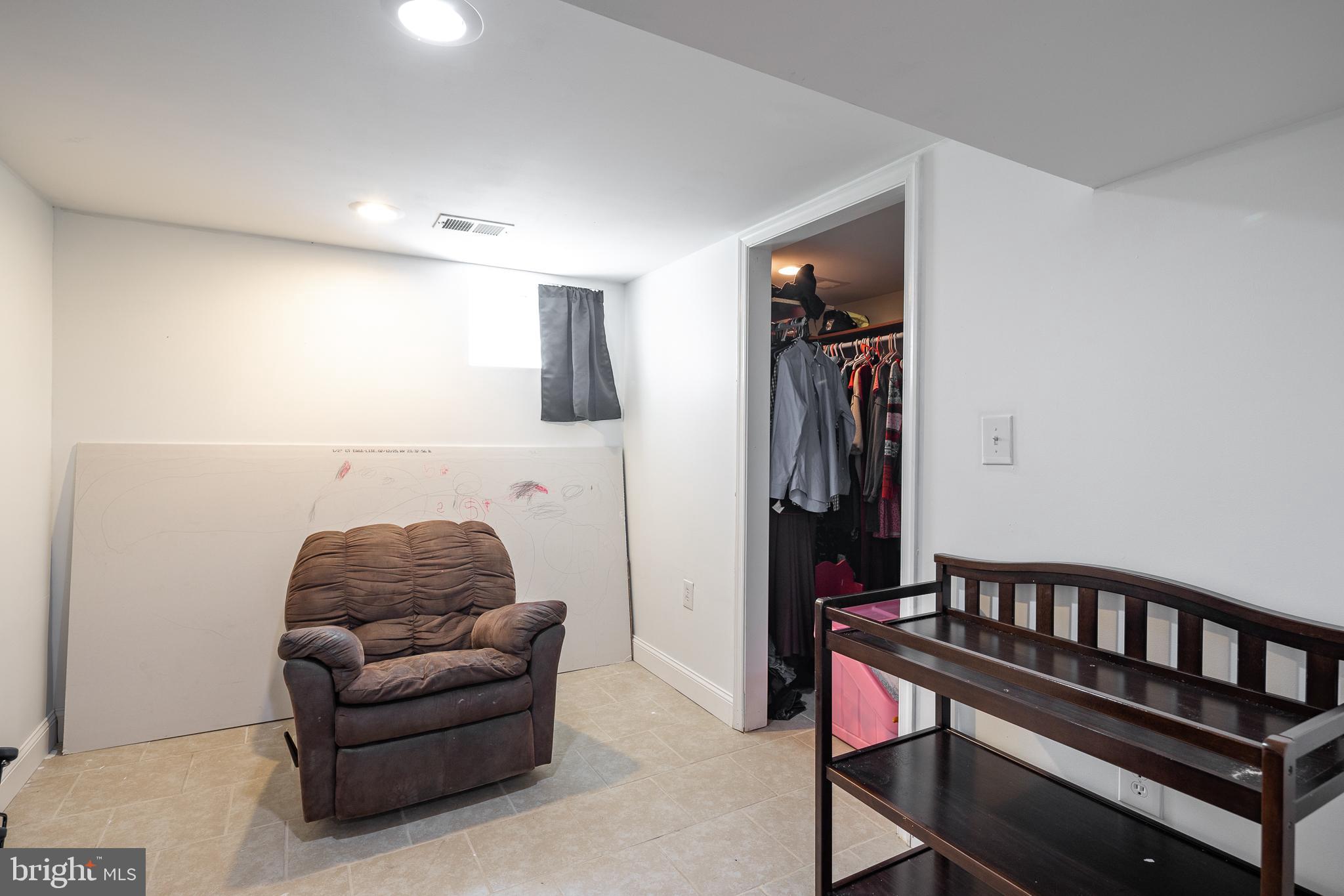 GAINESVILLE - Residential