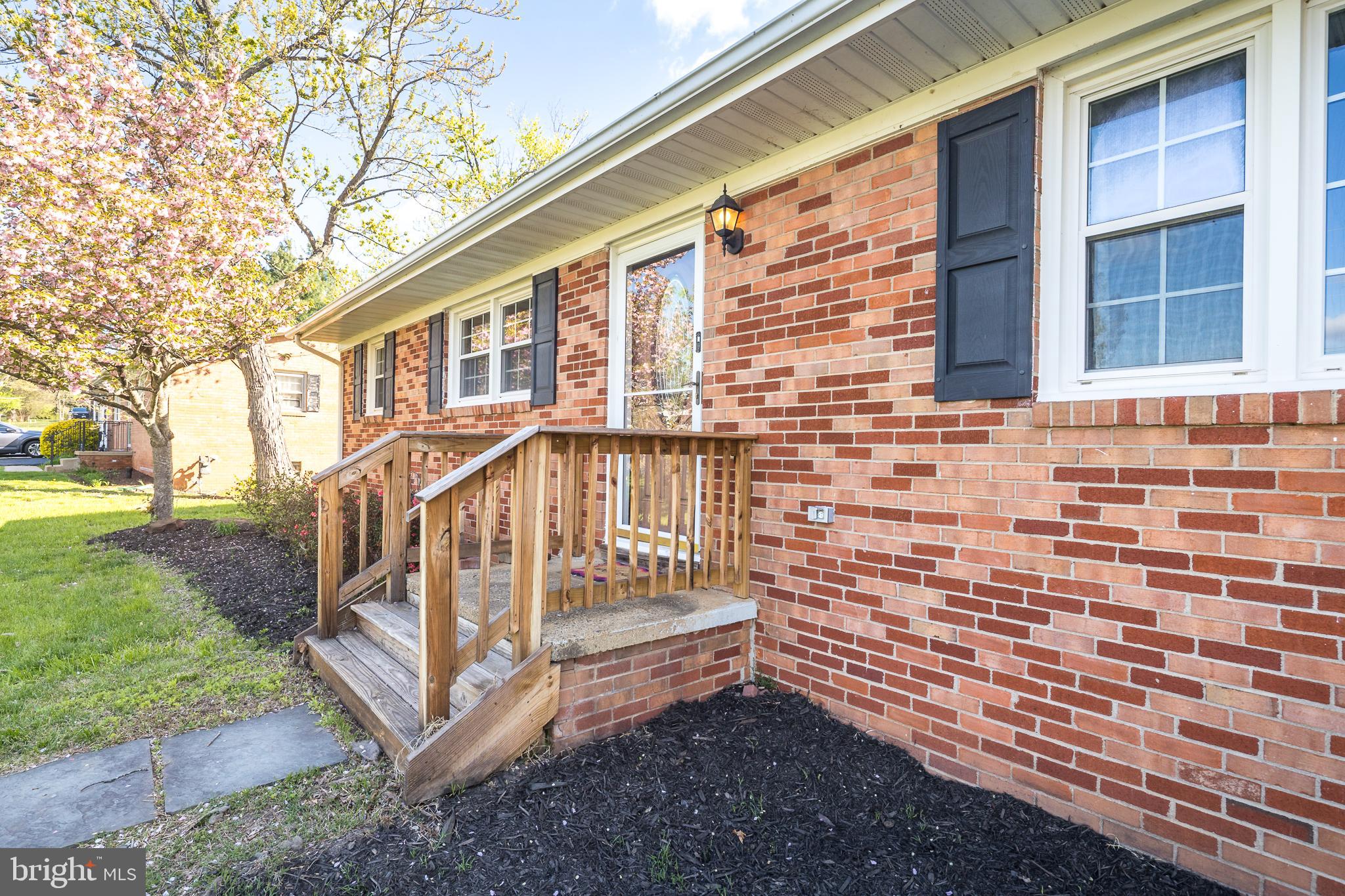 GAINESVILLE - Residential