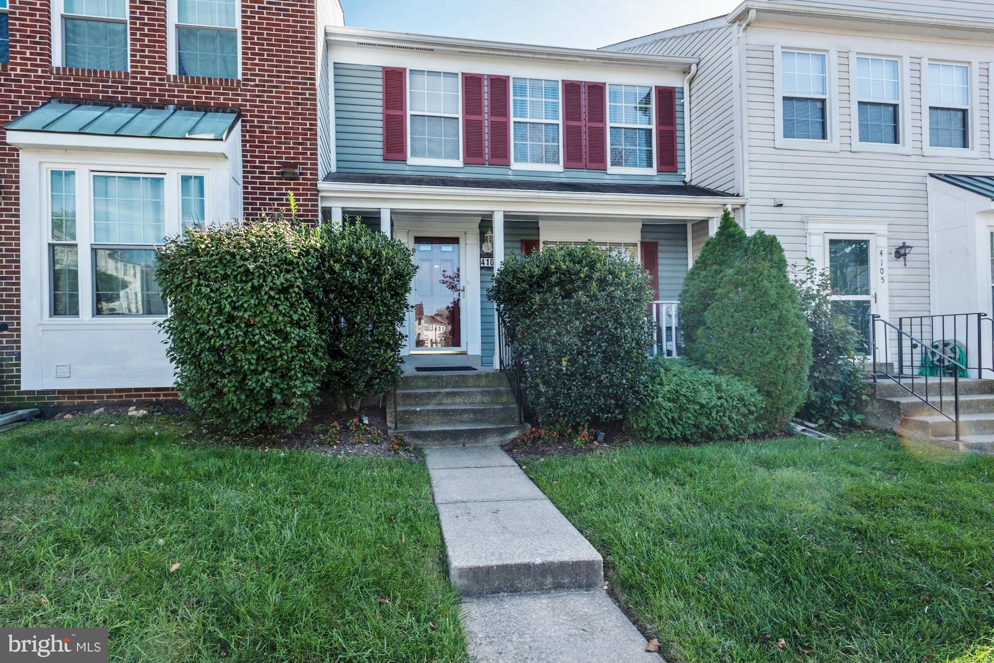 VALLEY STREAM ESTATES - Residential