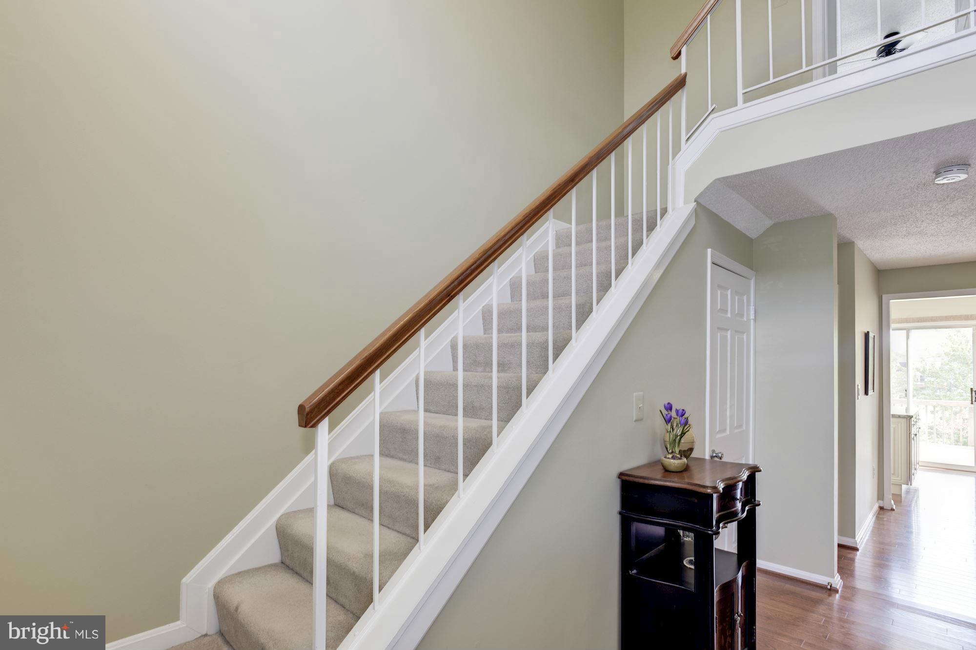 VALLEY STREAM ESTATES - Residential