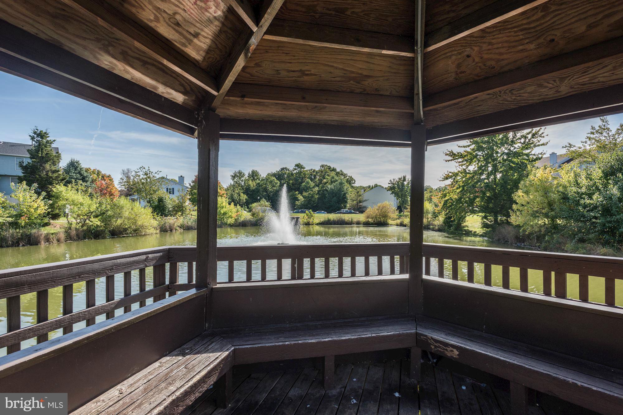 VALLEY STREAM ESTATES - Residential