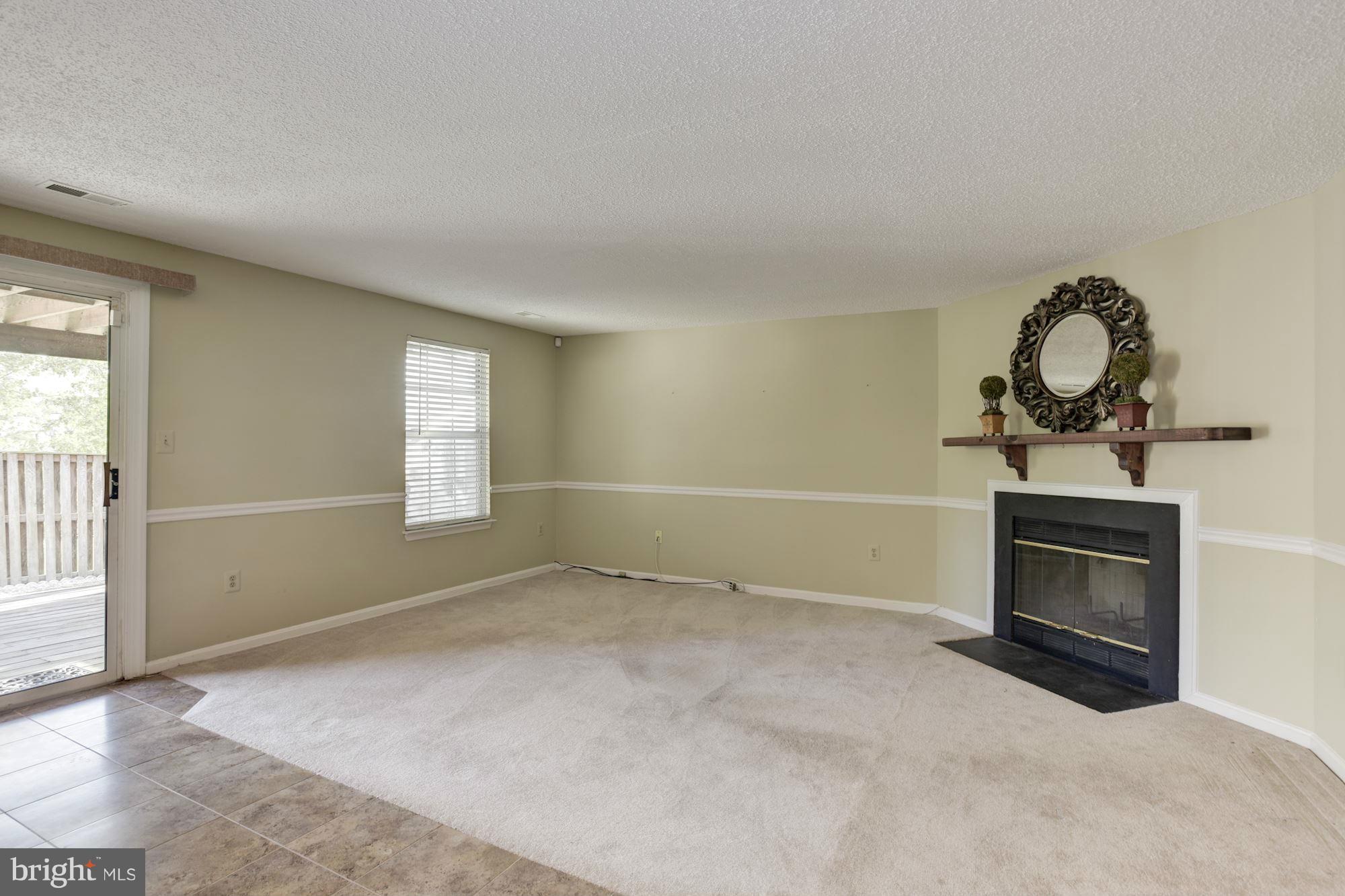 VALLEY STREAM ESTATES - Residential