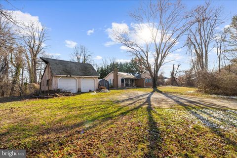 Homes For Sale - 434 College Parkway<br/> ARNOLD, MD 21012