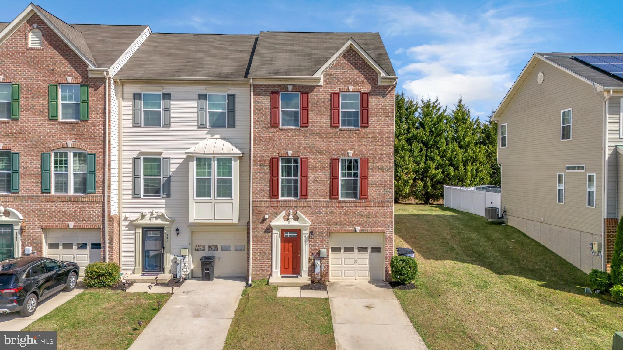 MAGNOLIA LANDING - Residential