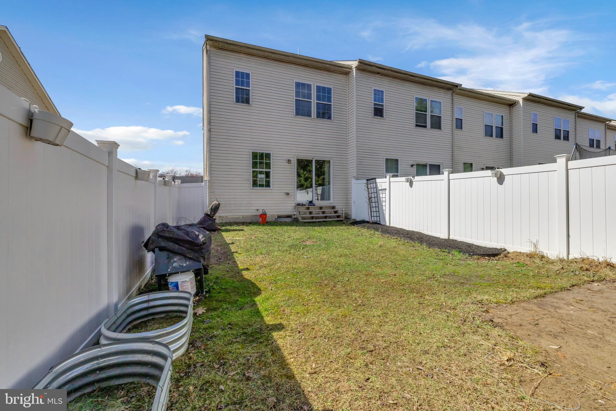 MAGNOLIA LANDING - Residential