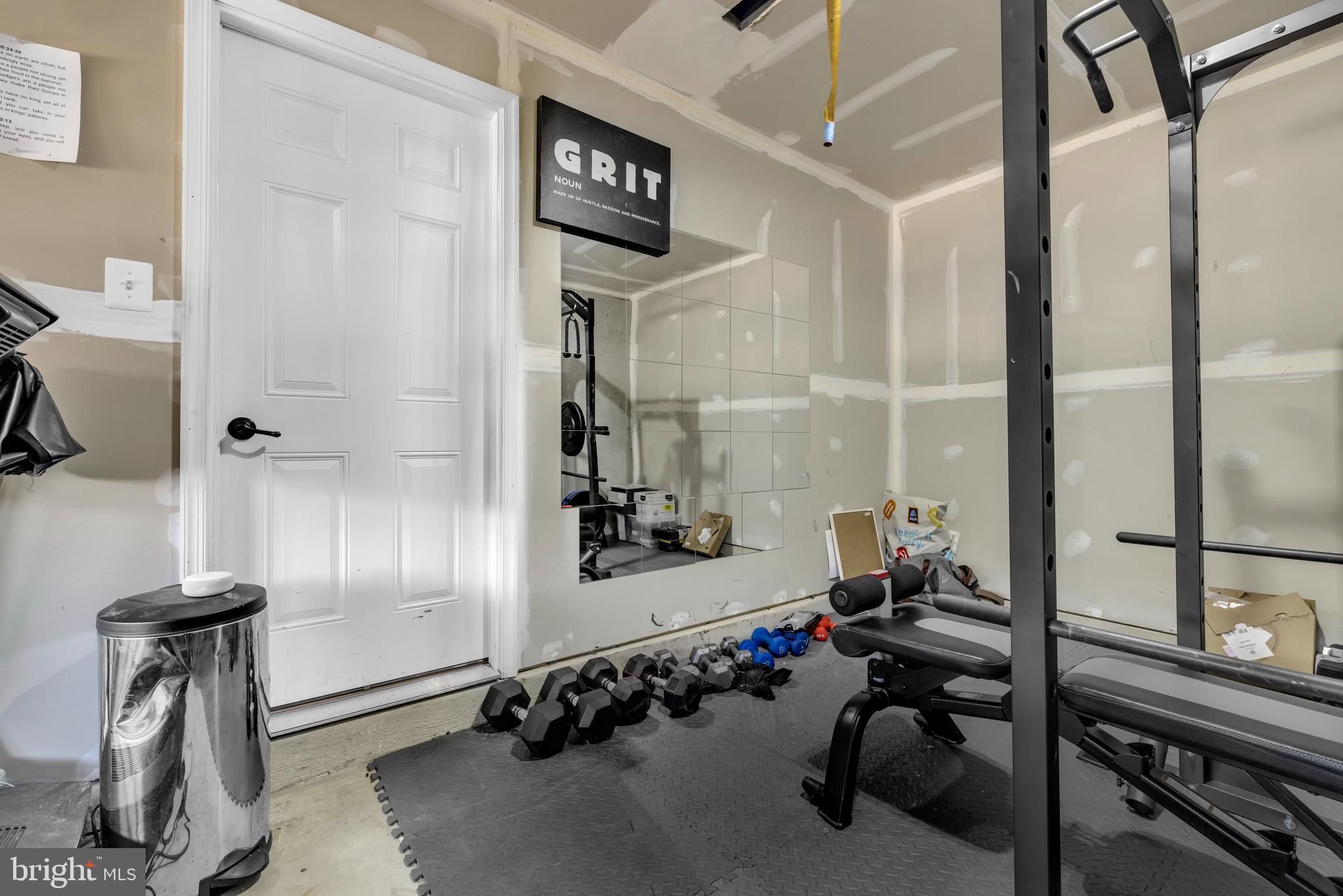 MAGNOLIA LANDING - Residential