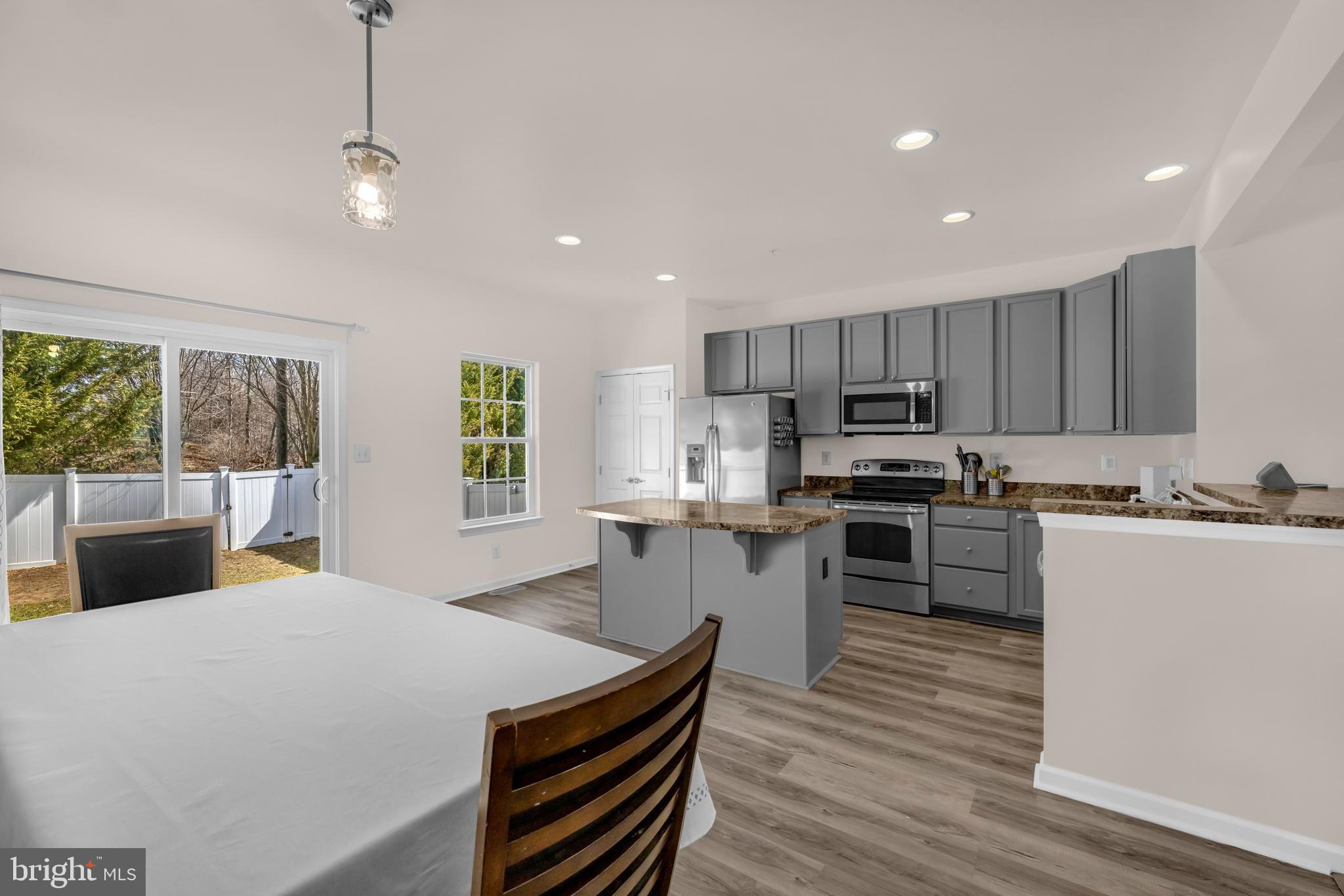 MAGNOLIA LANDING - Residential