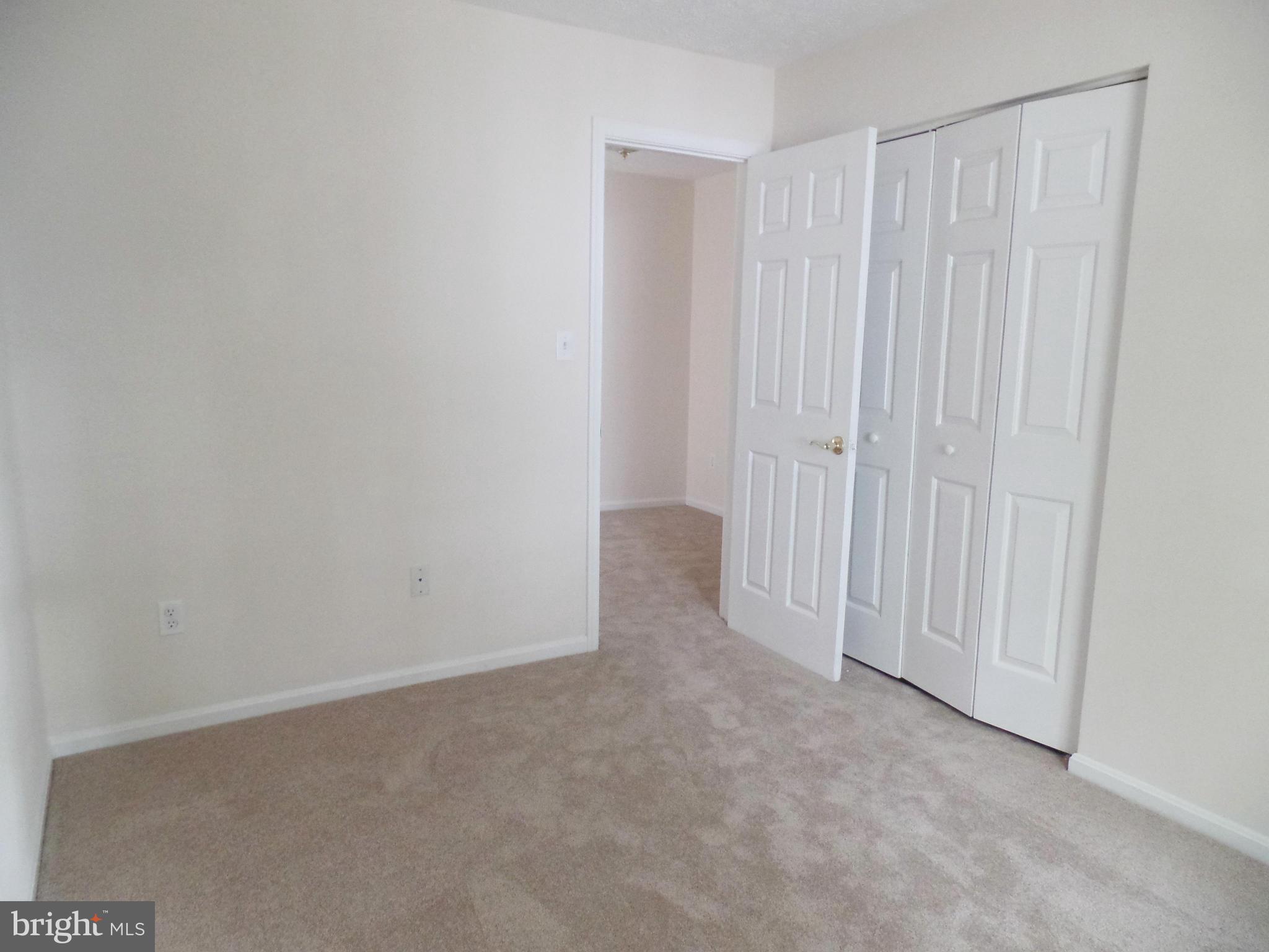 HUNTING QUARTERS - Residential Lease