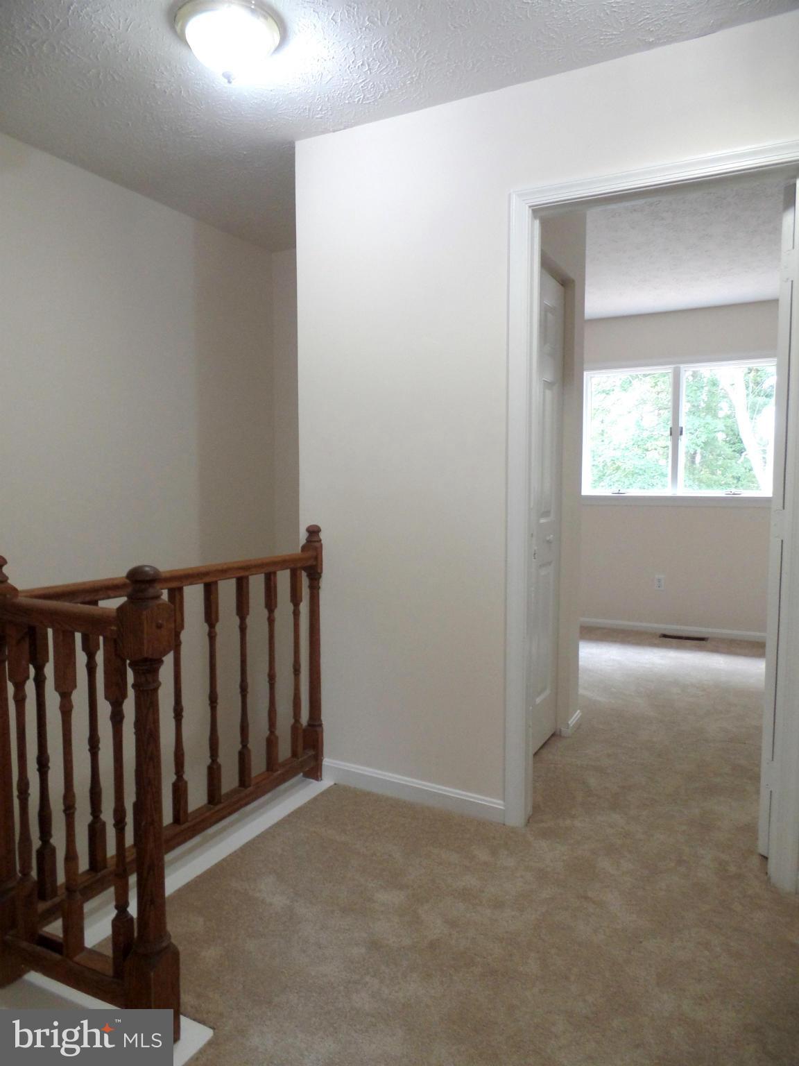 HUNTING QUARTERS - Residential Lease