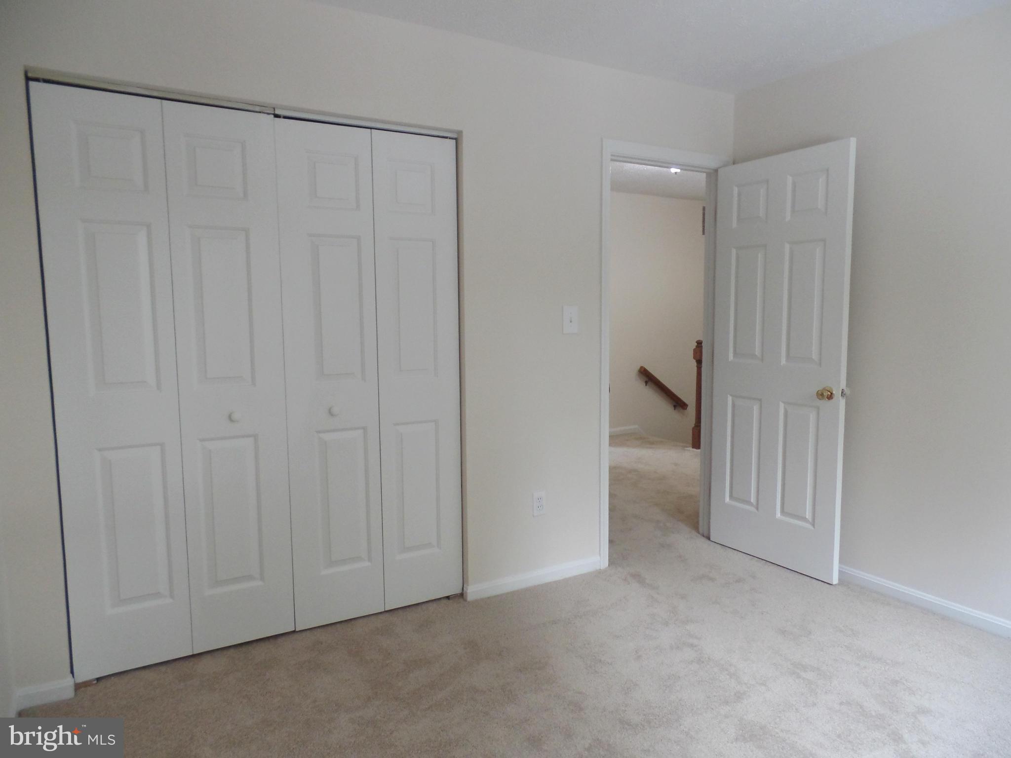 HUNTING QUARTERS - Residential Lease