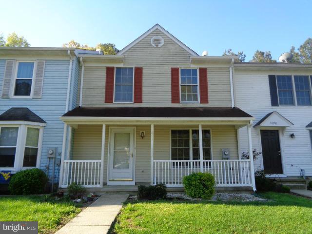 HUNTING QUARTERS - Residential Lease