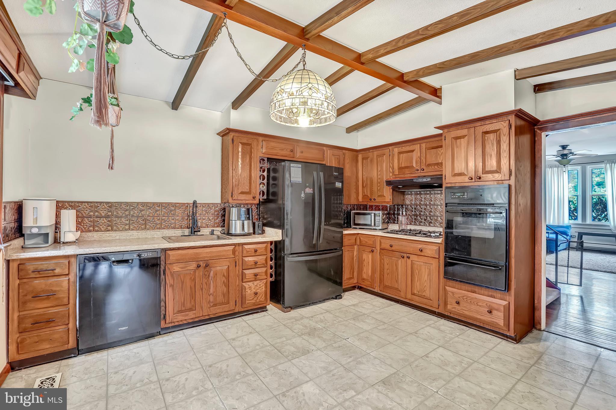 51 N EVERGREEN AVENUE